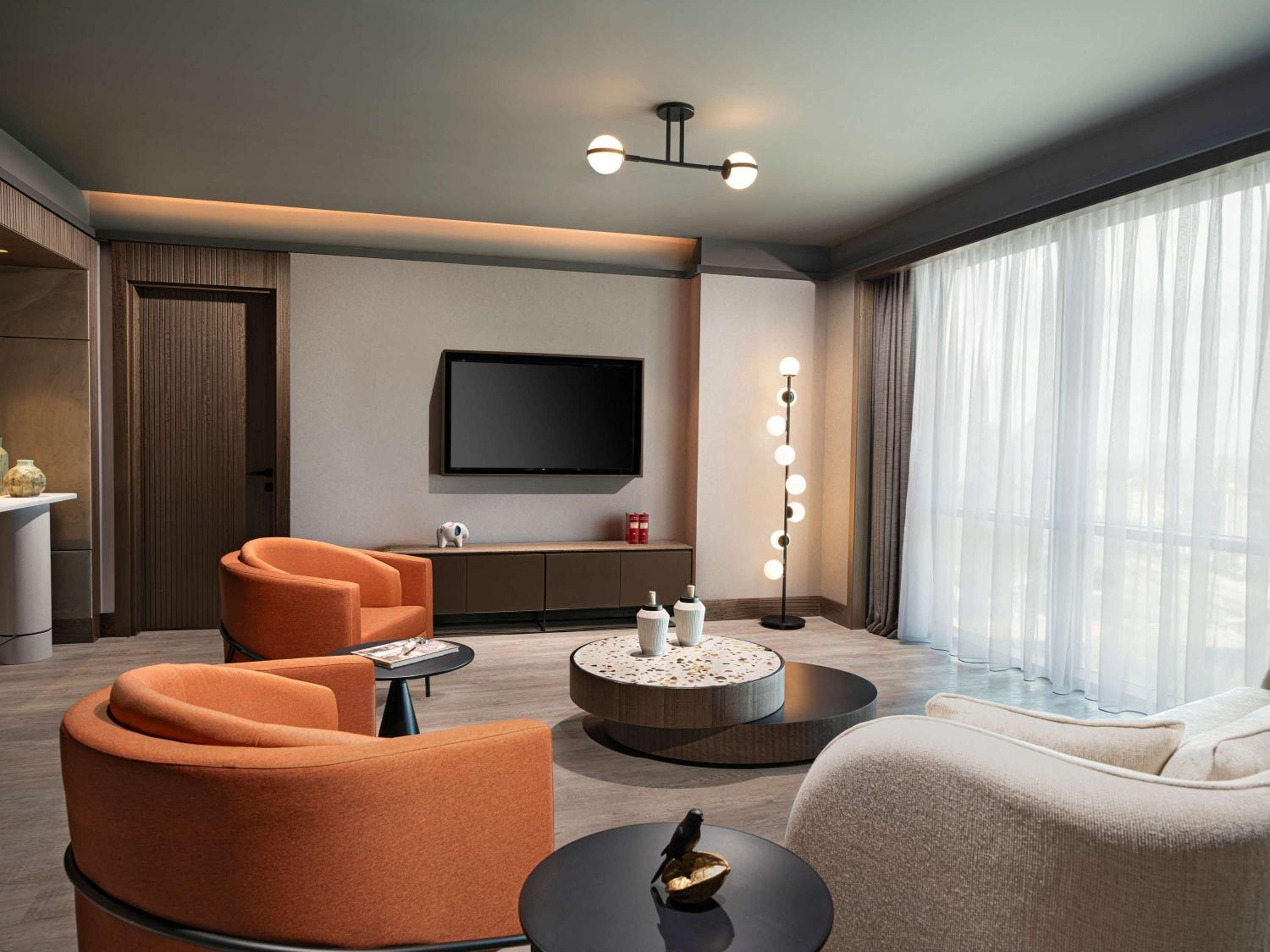 Executive One-Room Apartment