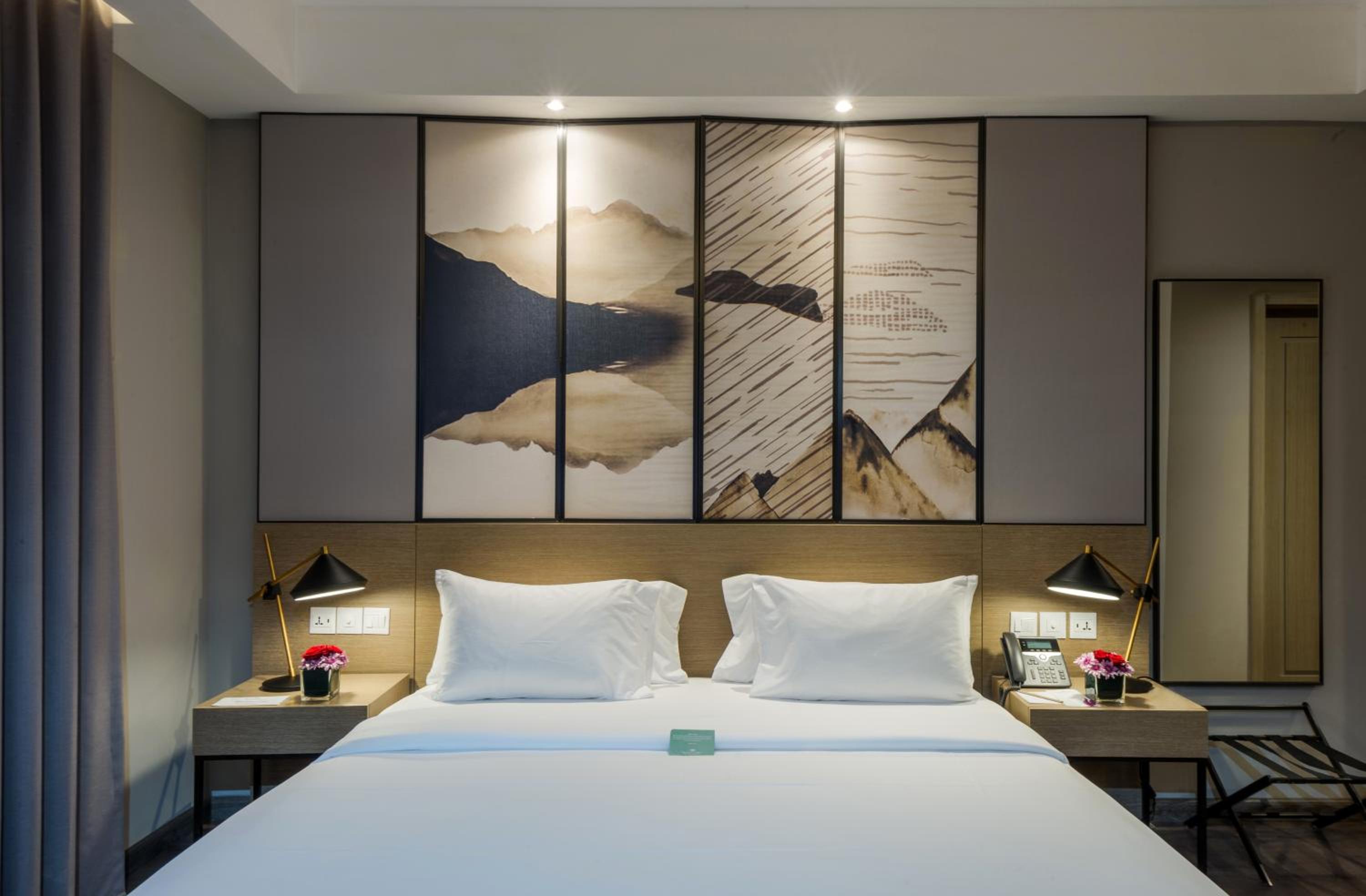 Standard King Room