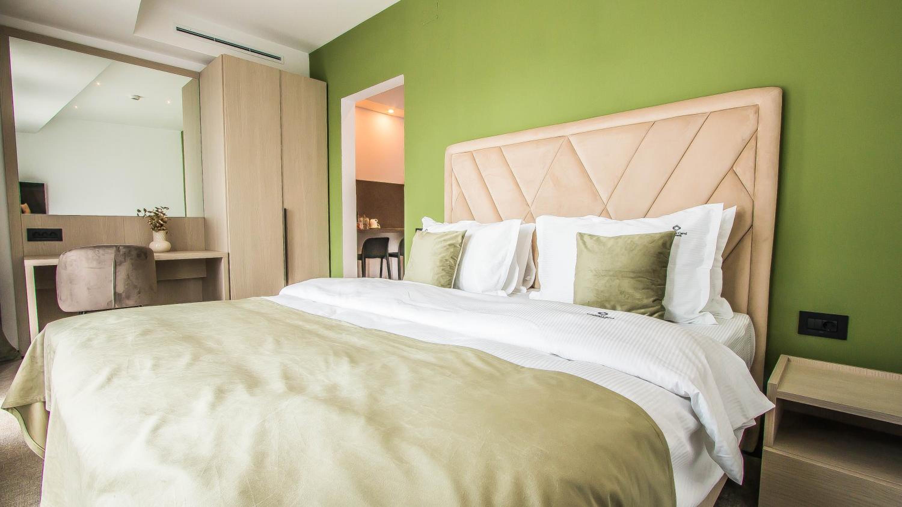 Deluxe Junior Suite