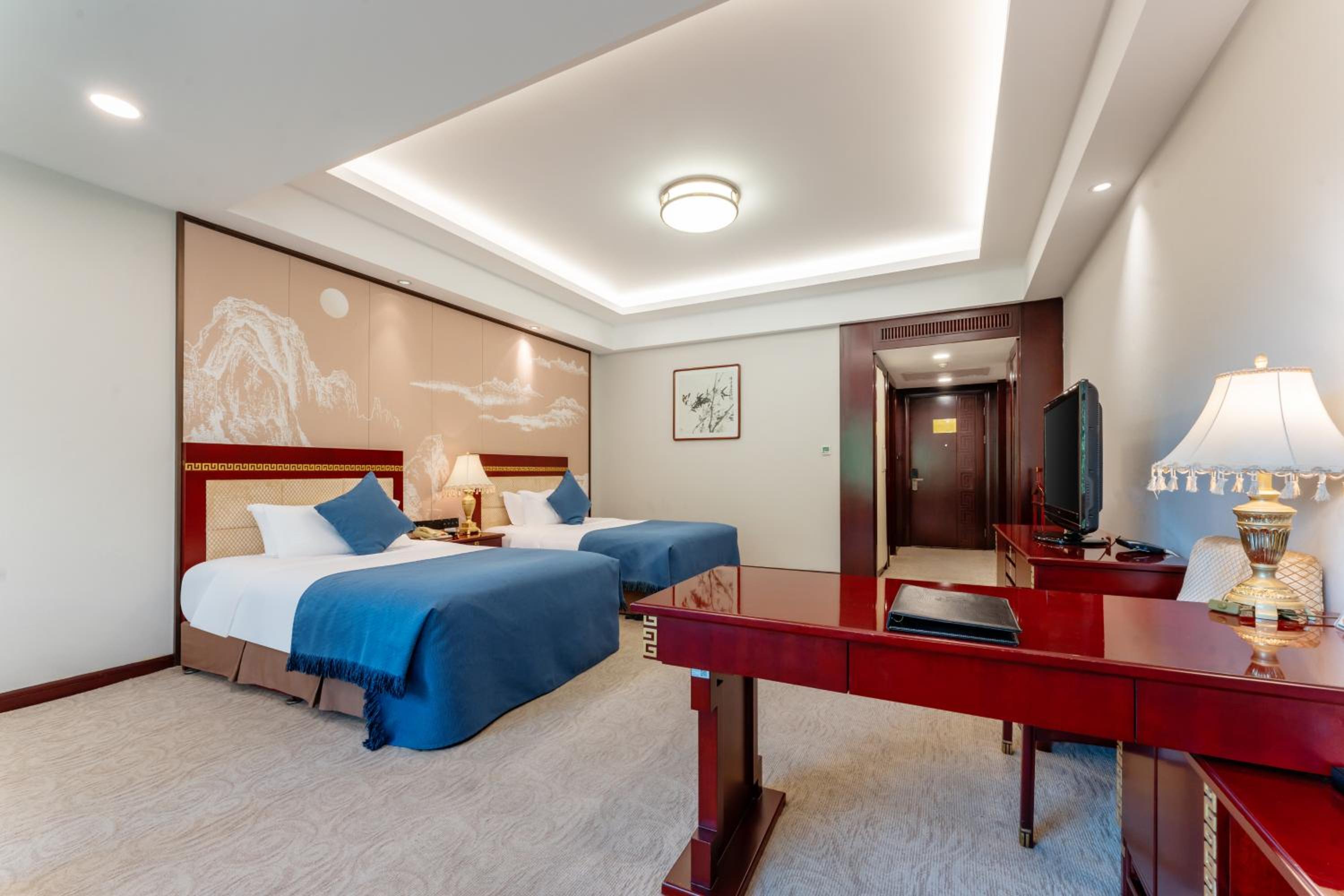 Superior Twin Room photo 3
