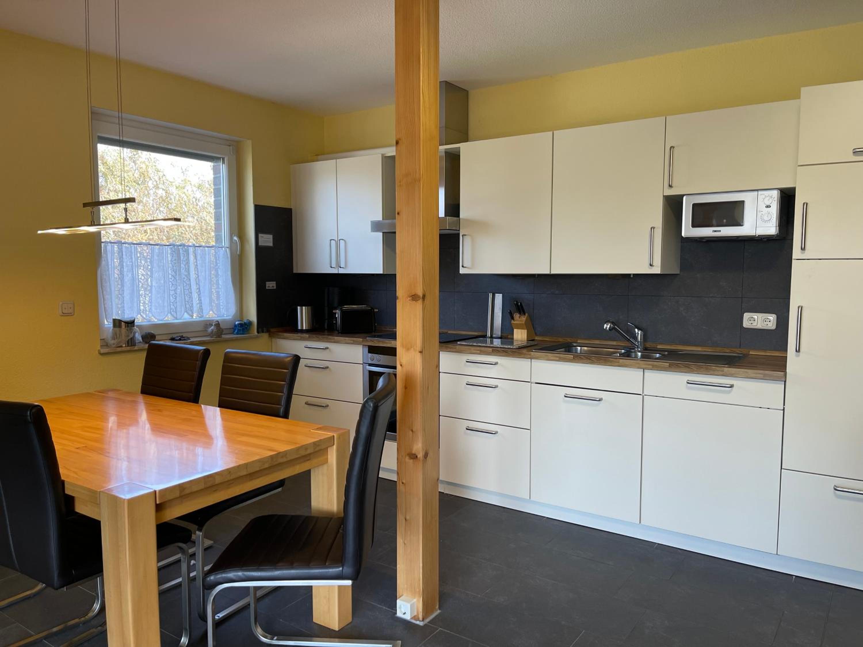 Apartment photo 3