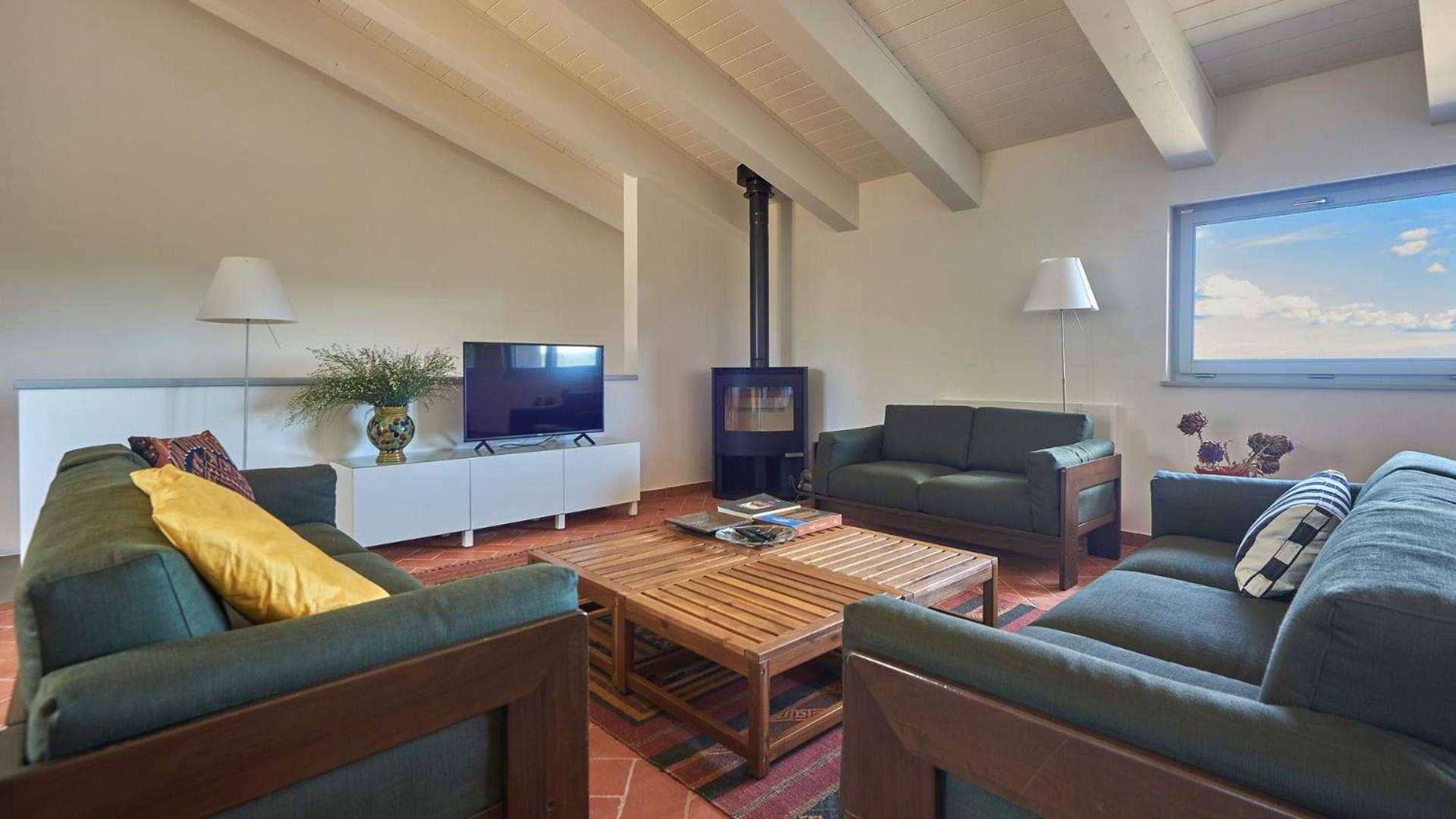Four-Bedroom Villa photo 1