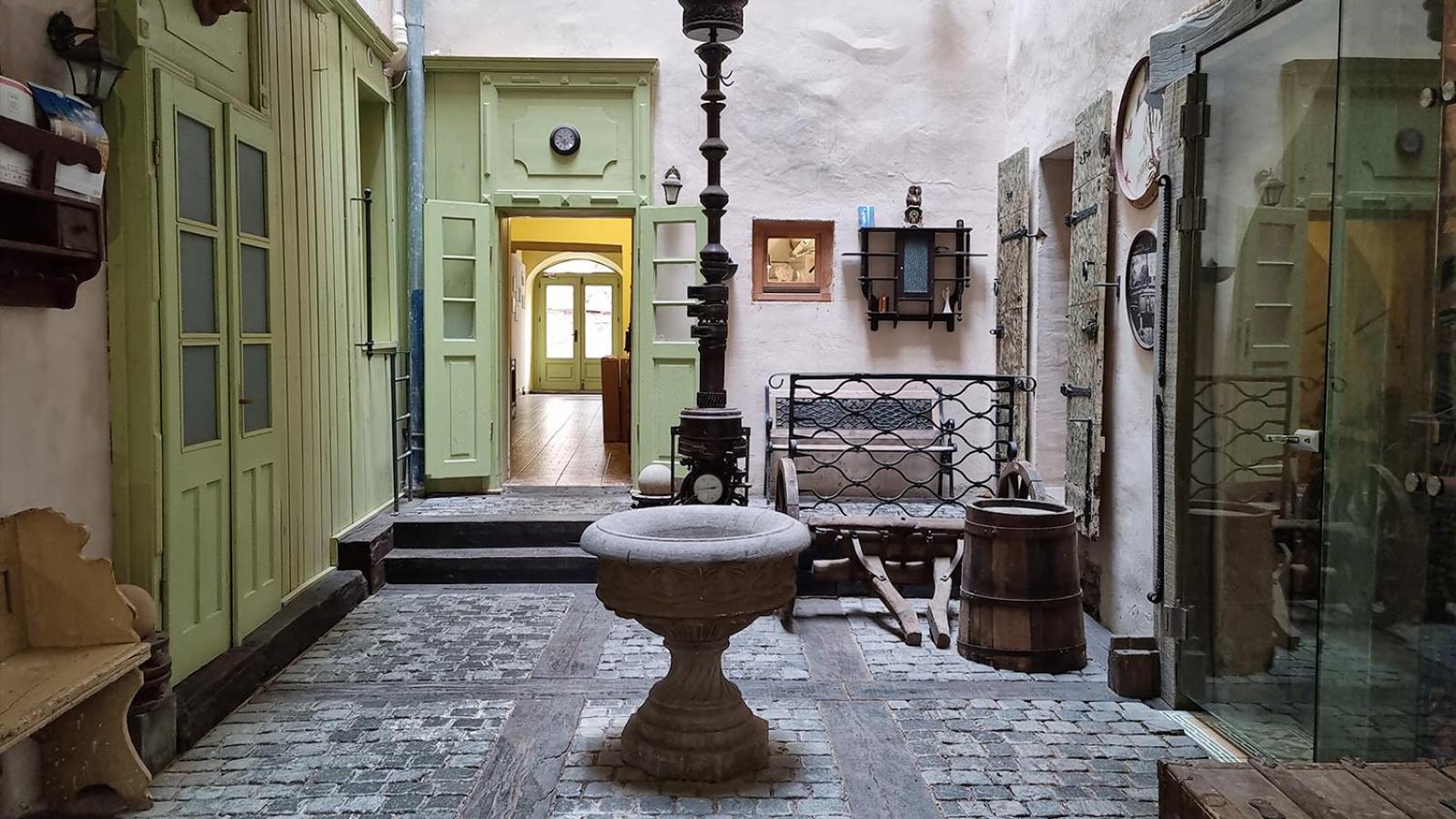 Standard Apartment