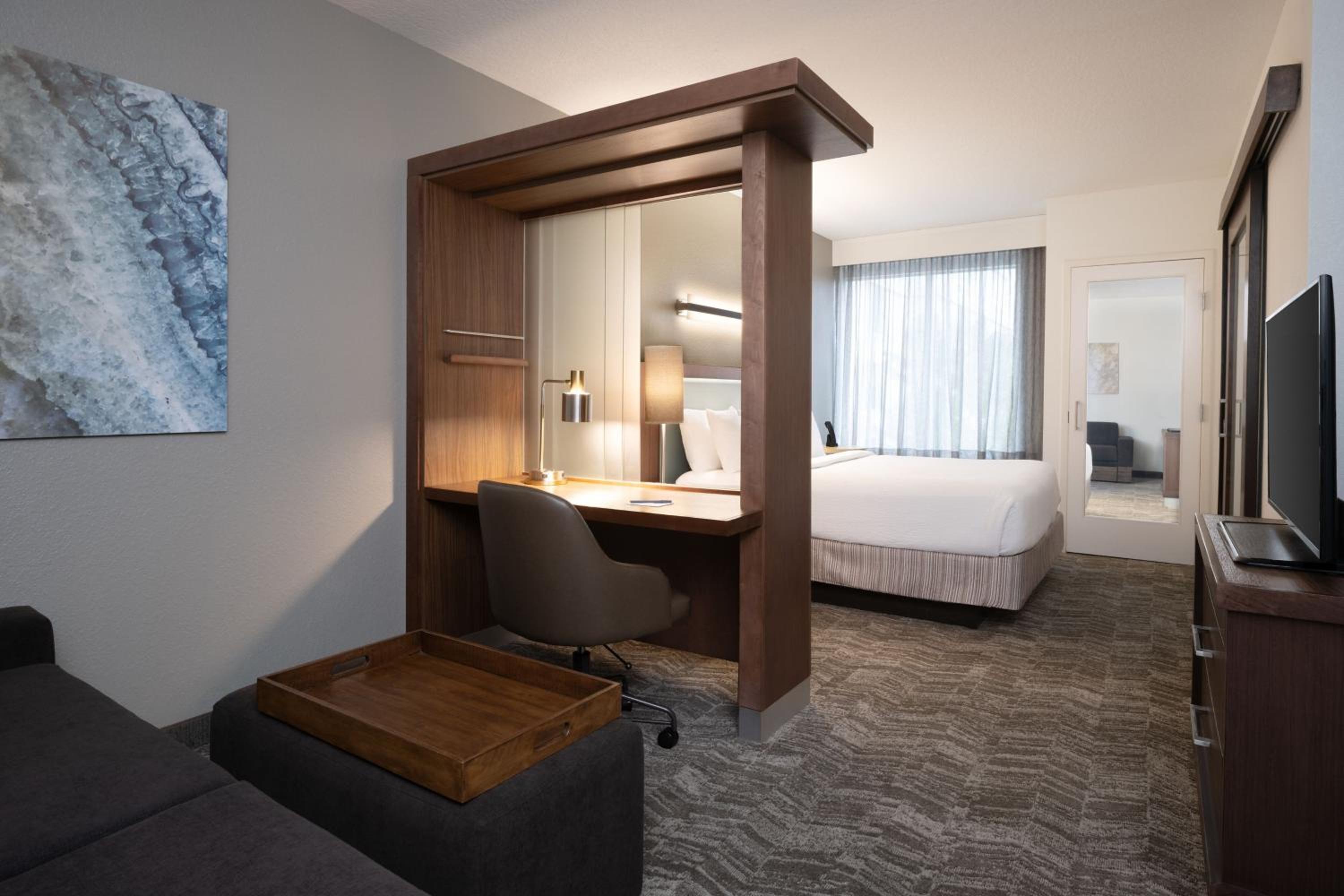 King Suite with Sofa Bed - Hearing Accessible