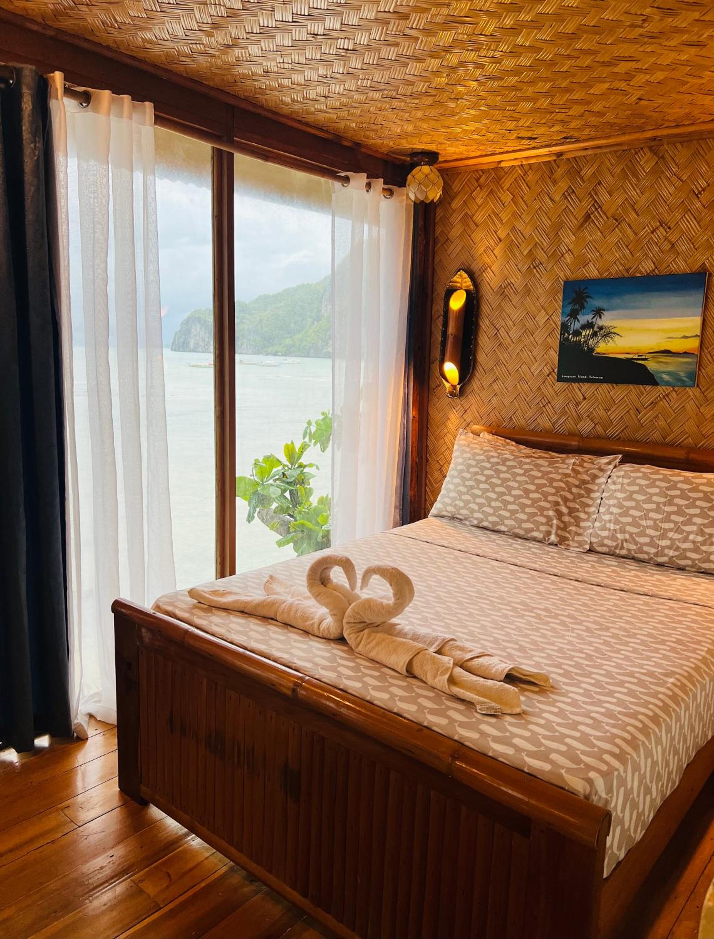 Deluxe Bungalow with Sea View photo 1