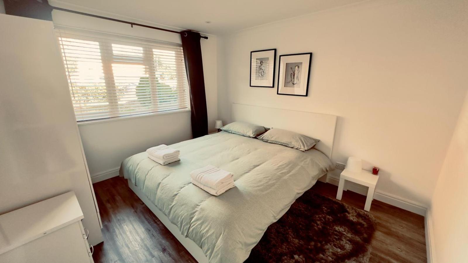 Two-Bedroom Apartment photo 2