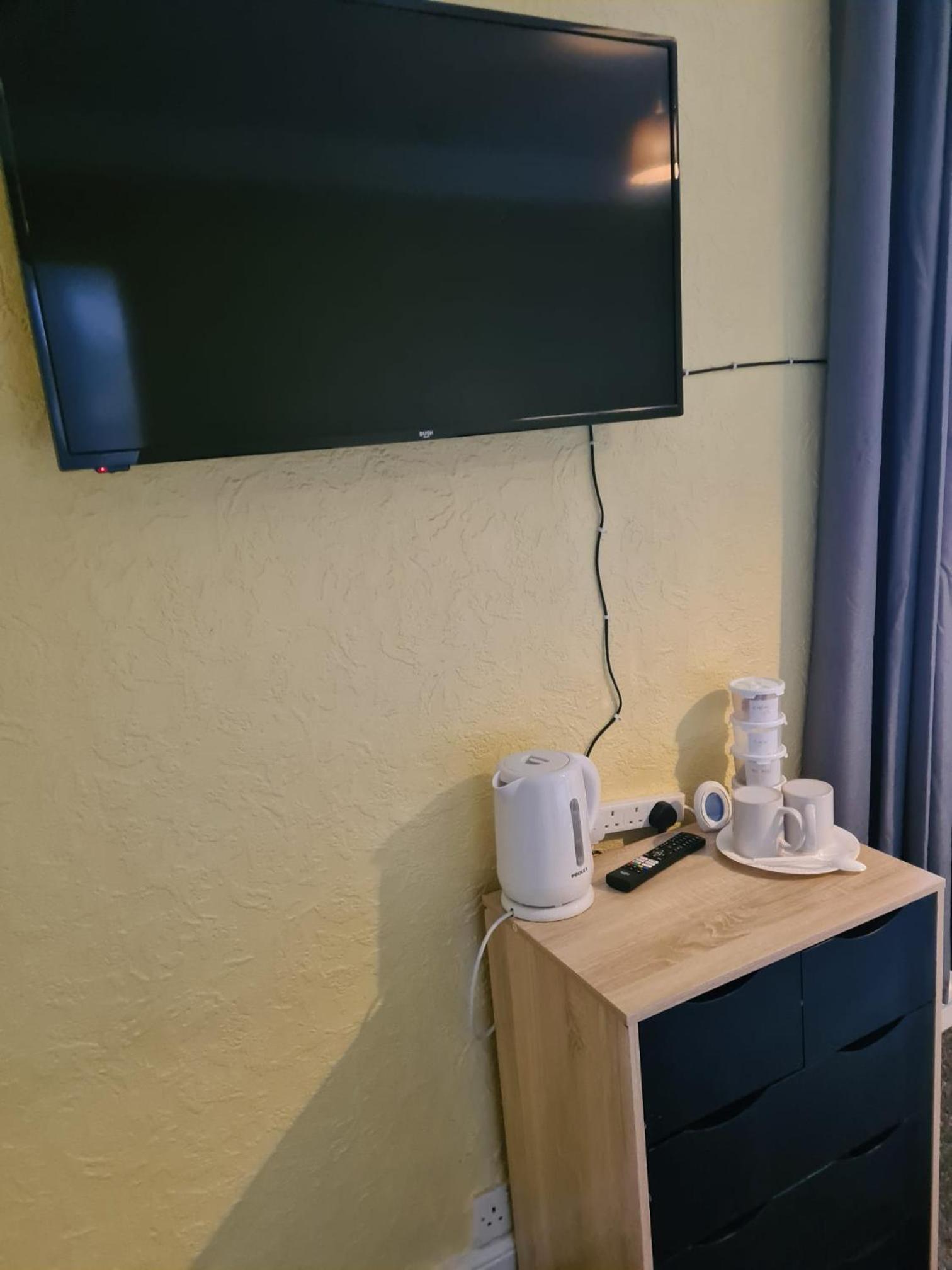 Single Room photo 1