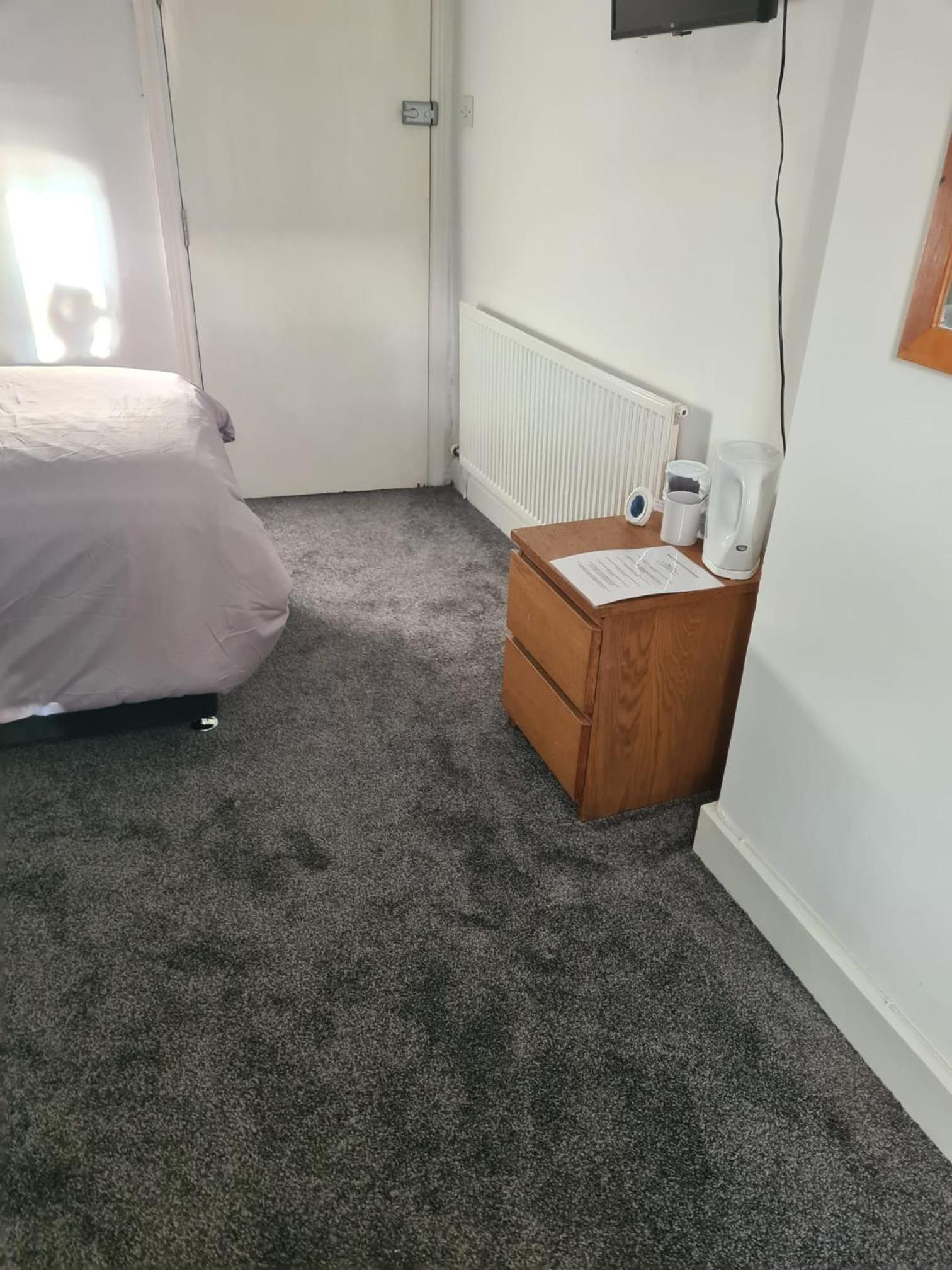 Single Room photo 2