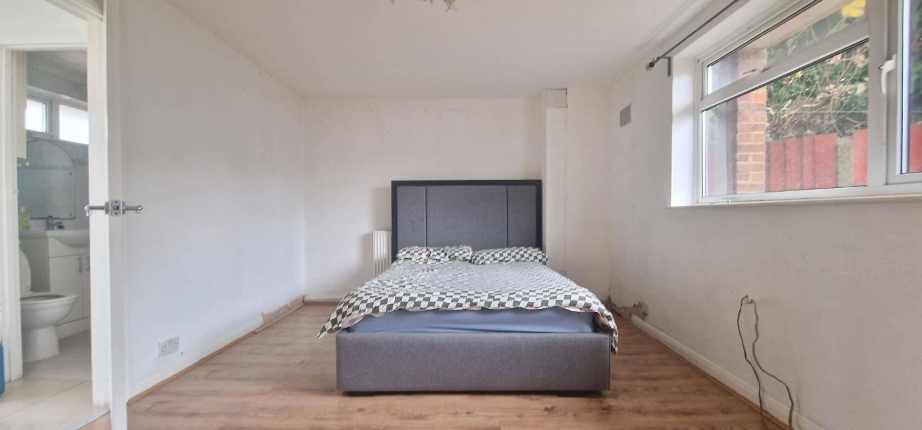 Double Room with Patio photo 1