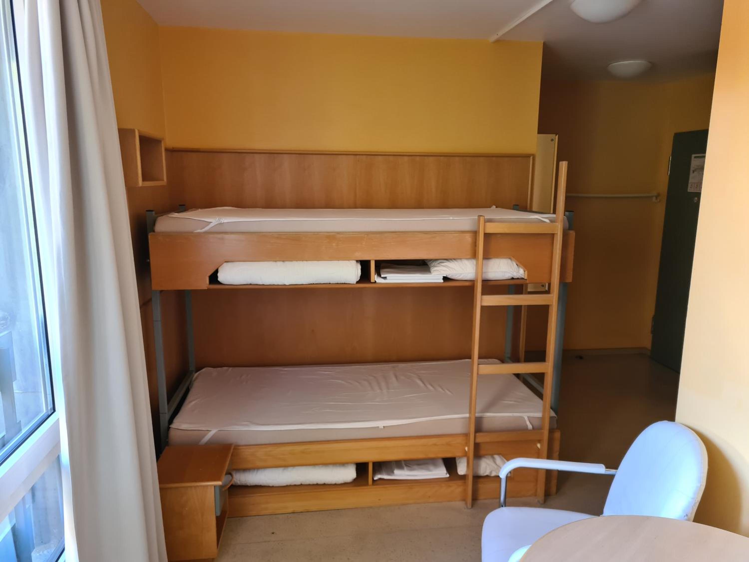 Twin Room with Shared Bathroom photo 1
