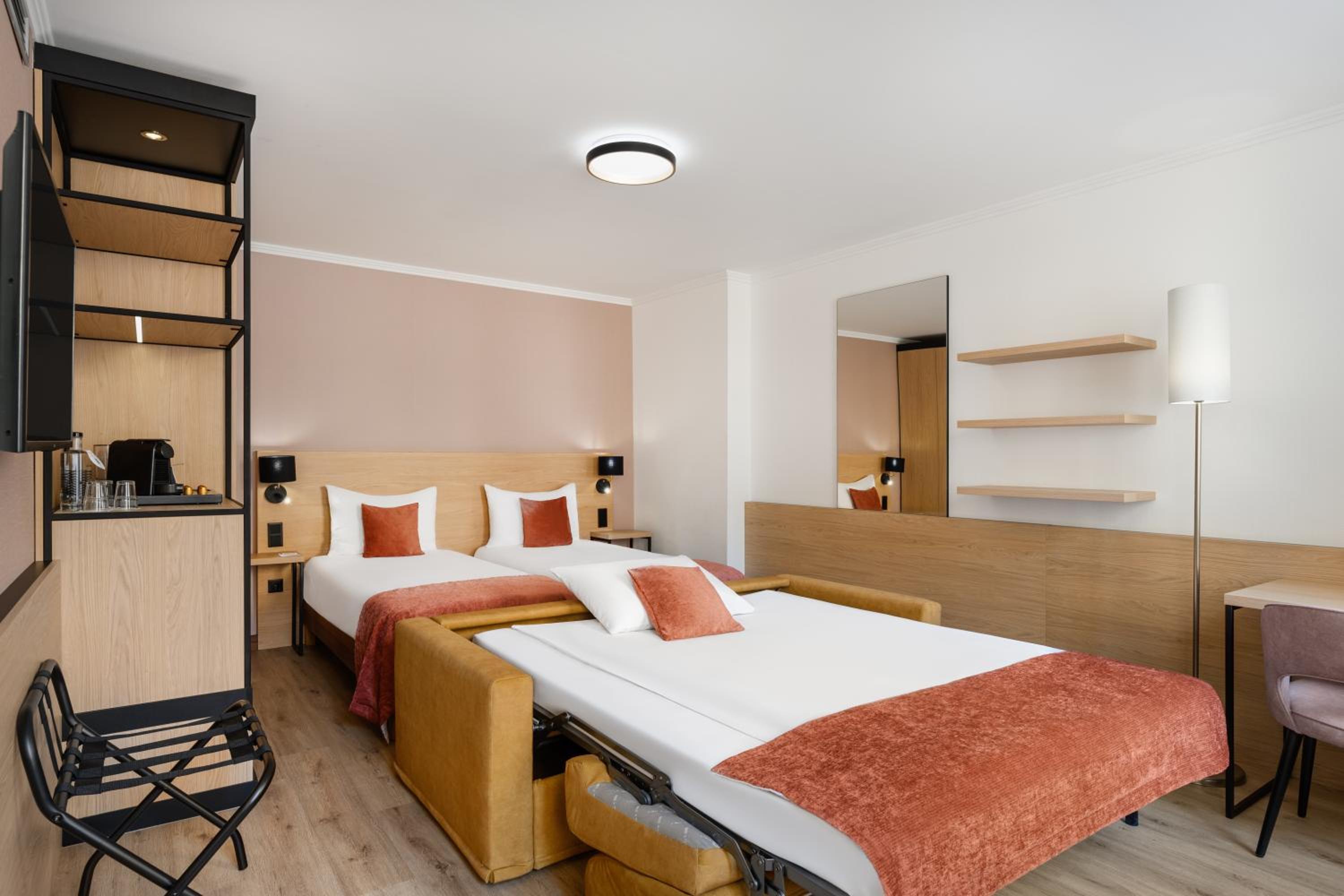 Comfort Triple Room photo 2