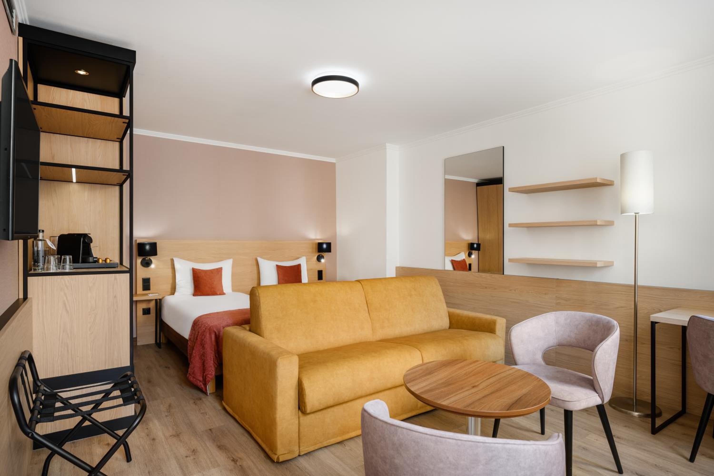 Comfort Triple Room photo 3