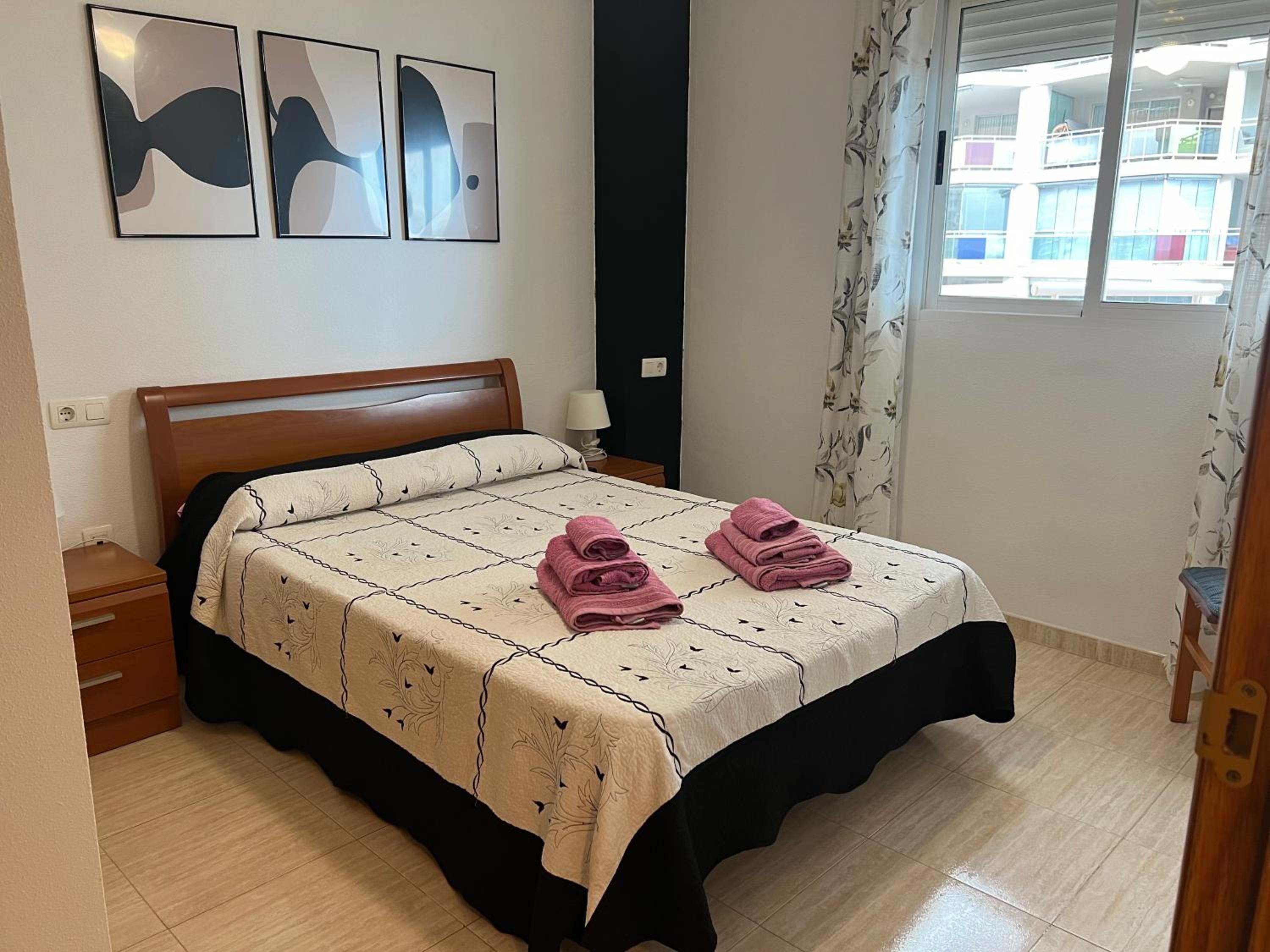 Two-Bedroom Apartment - Photo 25