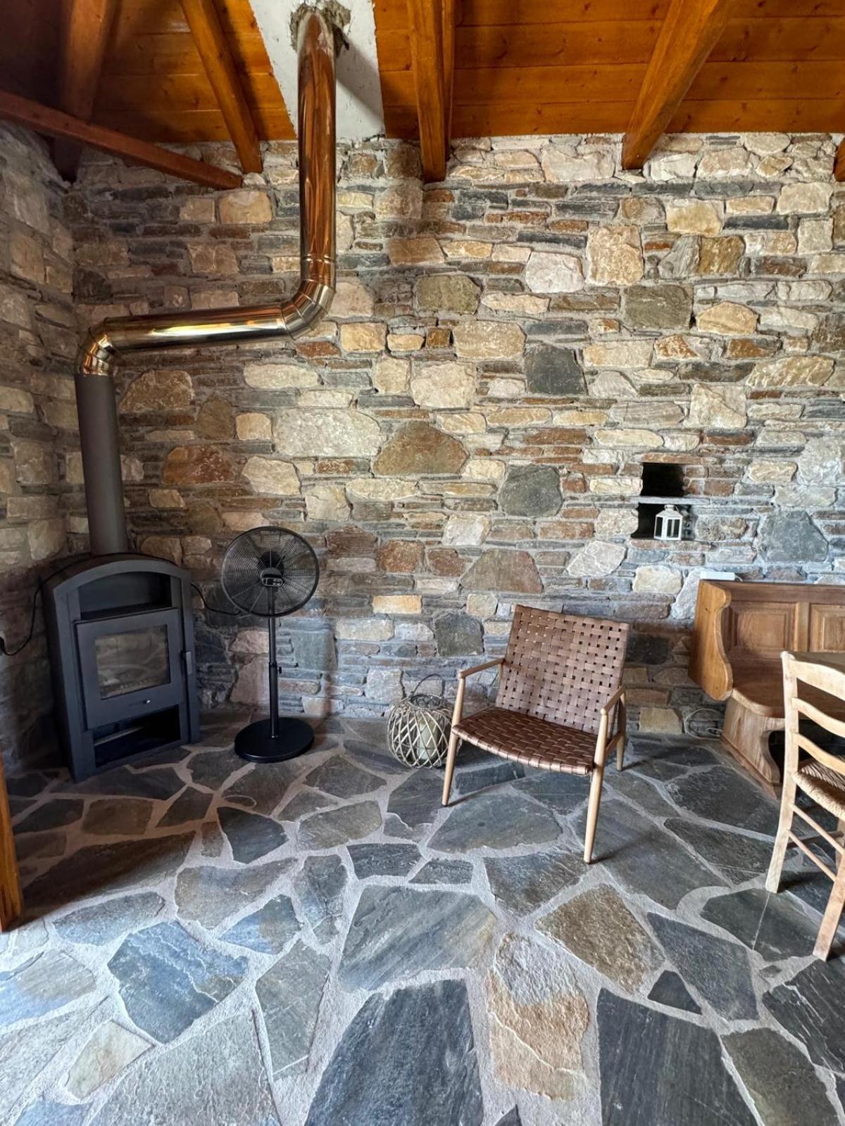 Two-Bedroom House photo 2