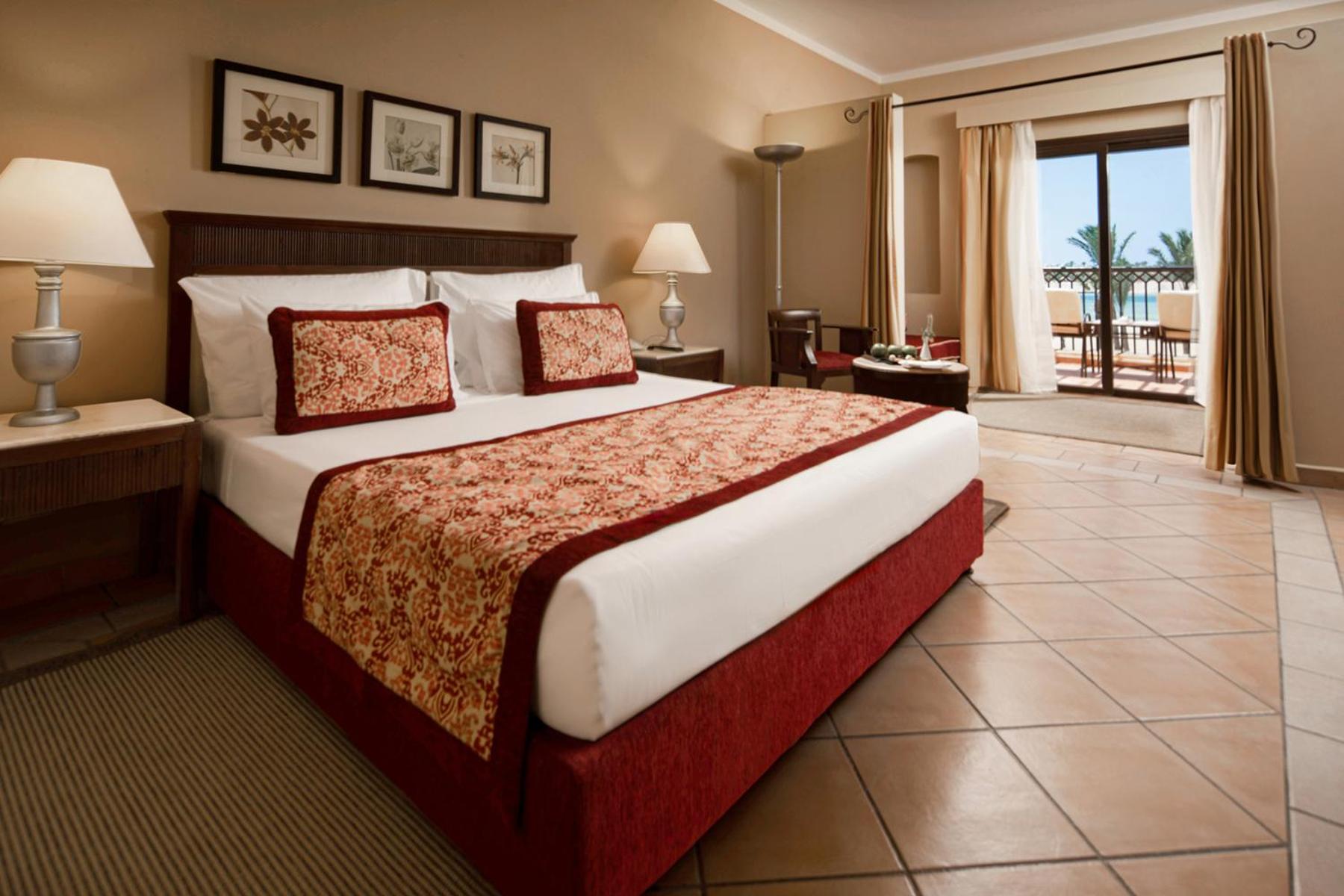 Superior, Queen or Twin Bed, Sea View - Photo 1