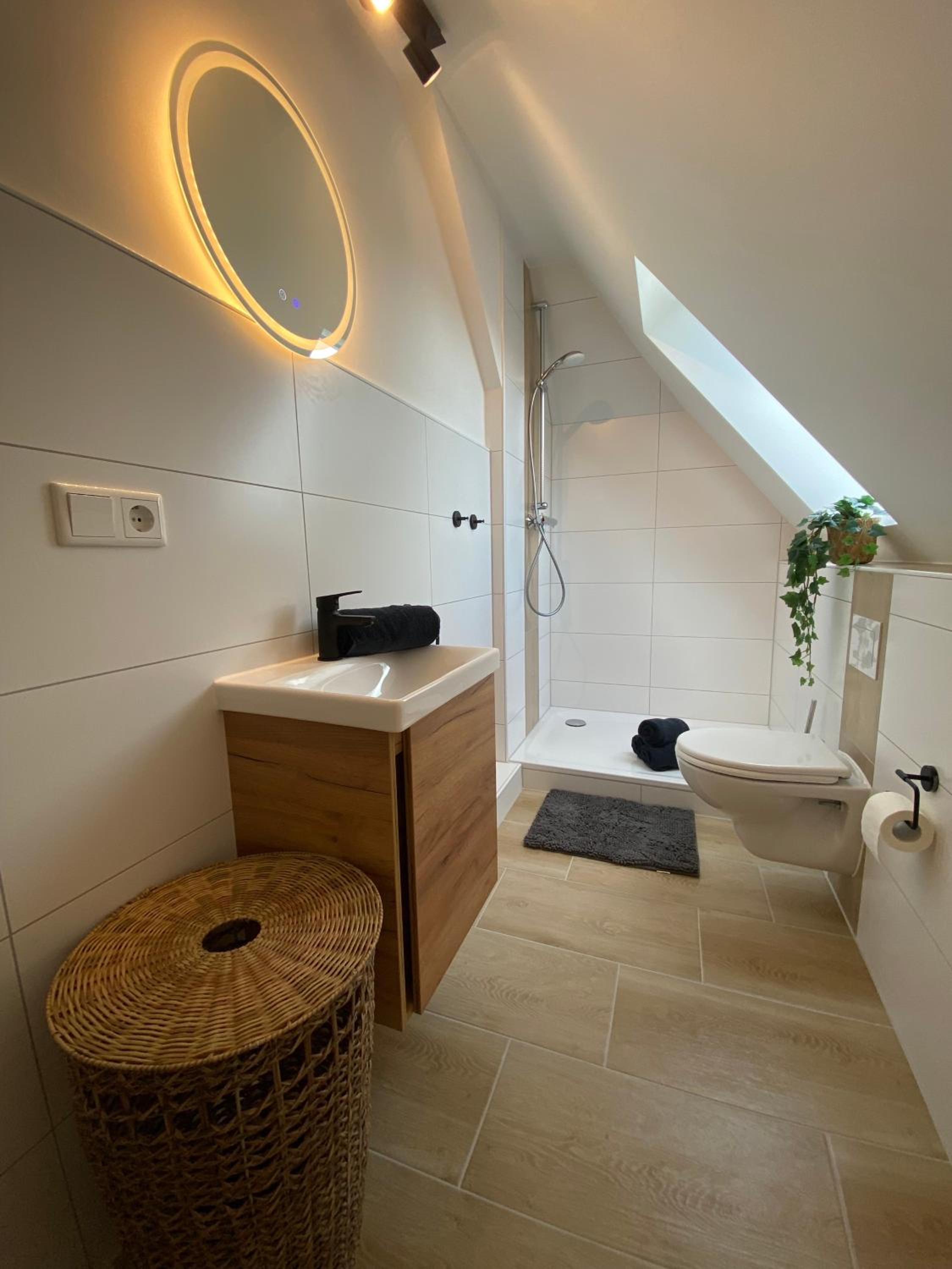 Two-Bedroom Apartment with City View photo 2