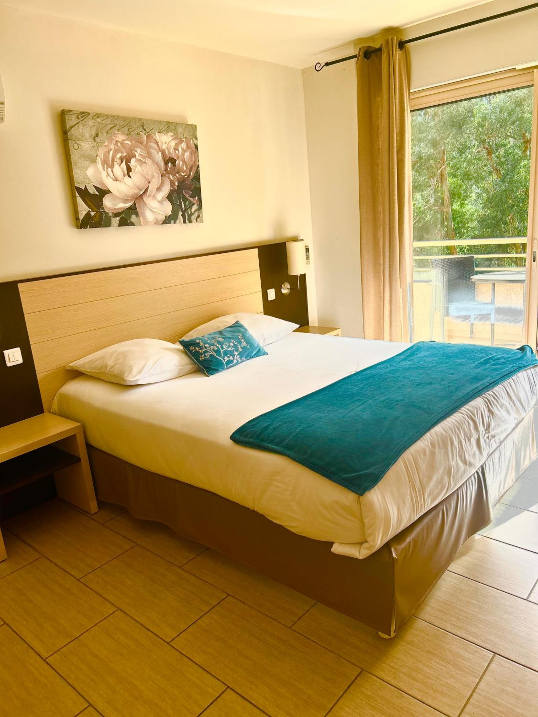 Superior Double or Twin Room with Sea View