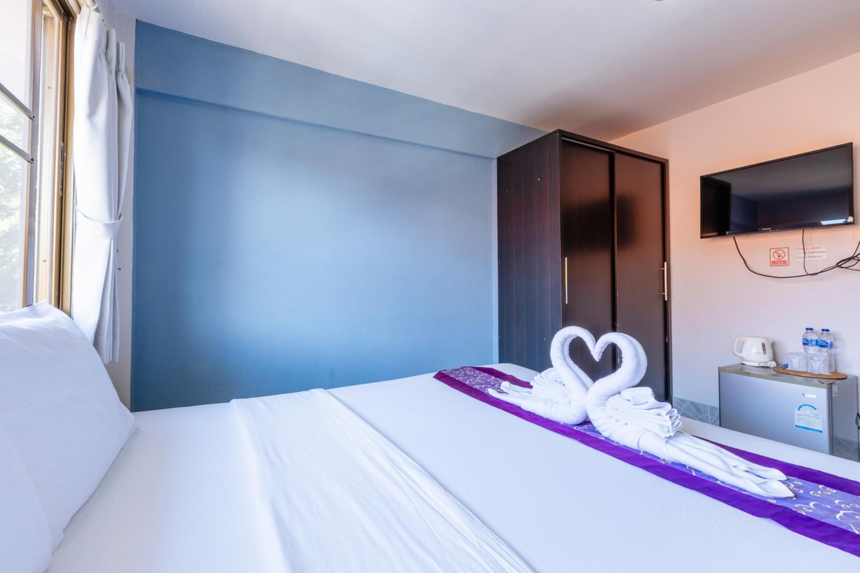 Superior Double Room - No Balcony - Photo 3