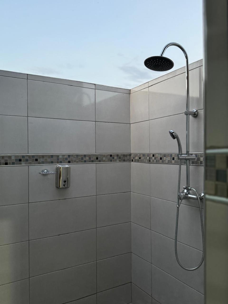 Superior King Suite - Photo 14