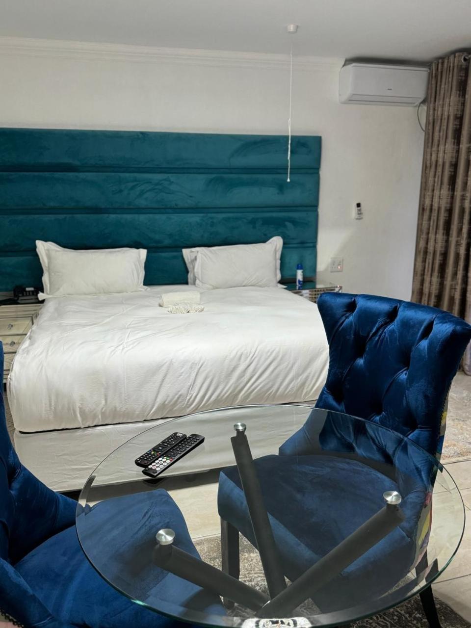Superior Suite