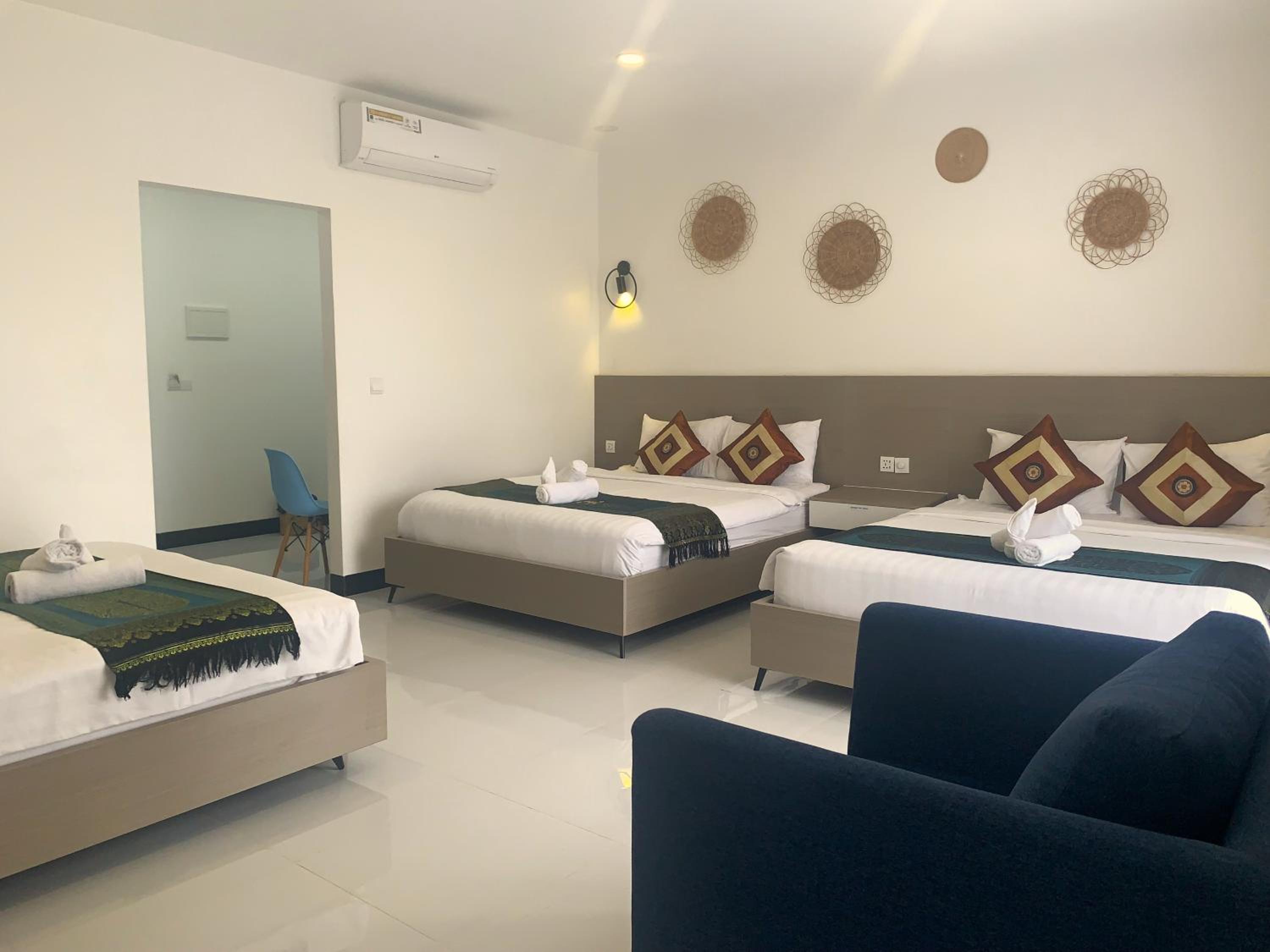 Deluxe Triple Room - Photo 3