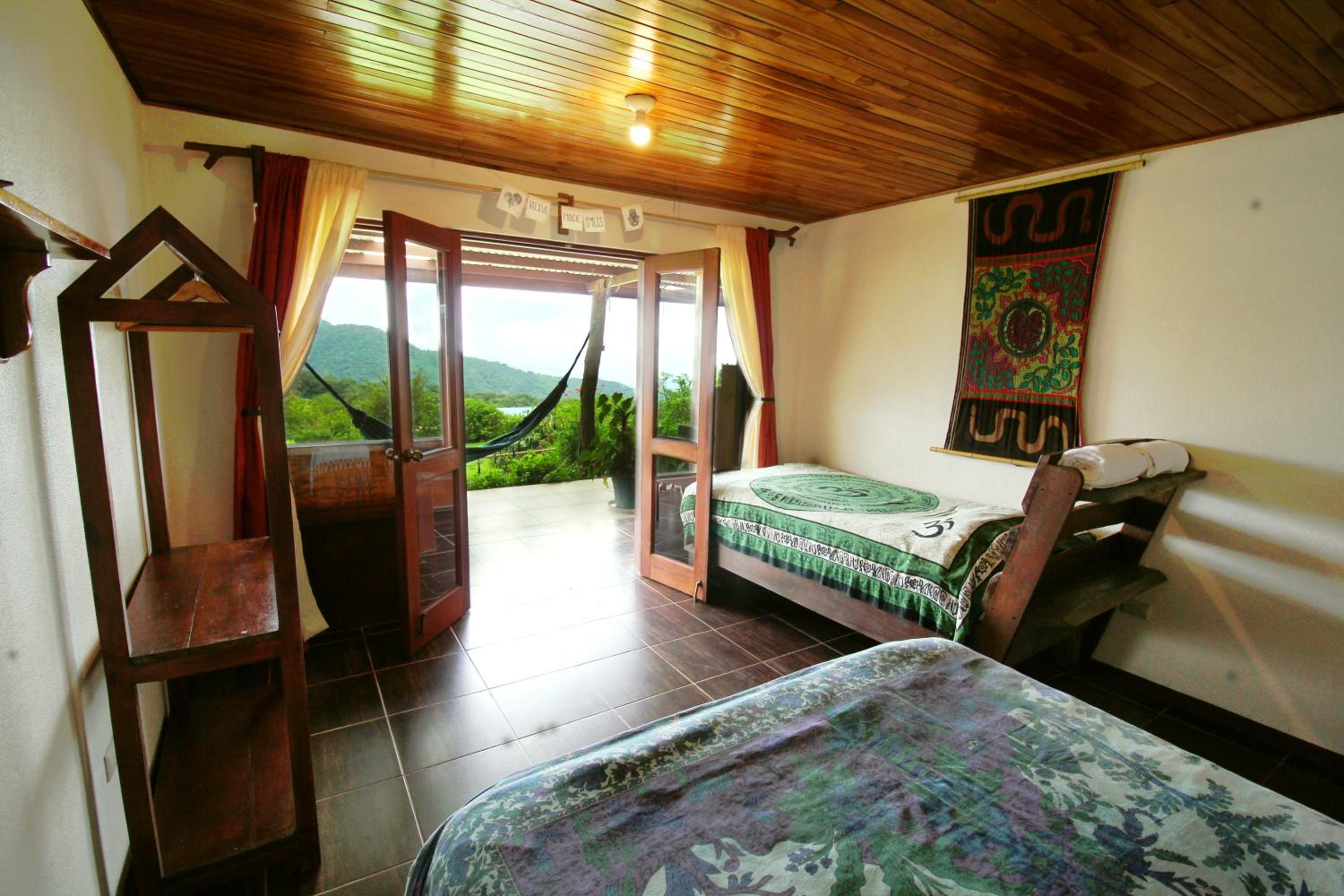 Triple Room with Terrace photo 2