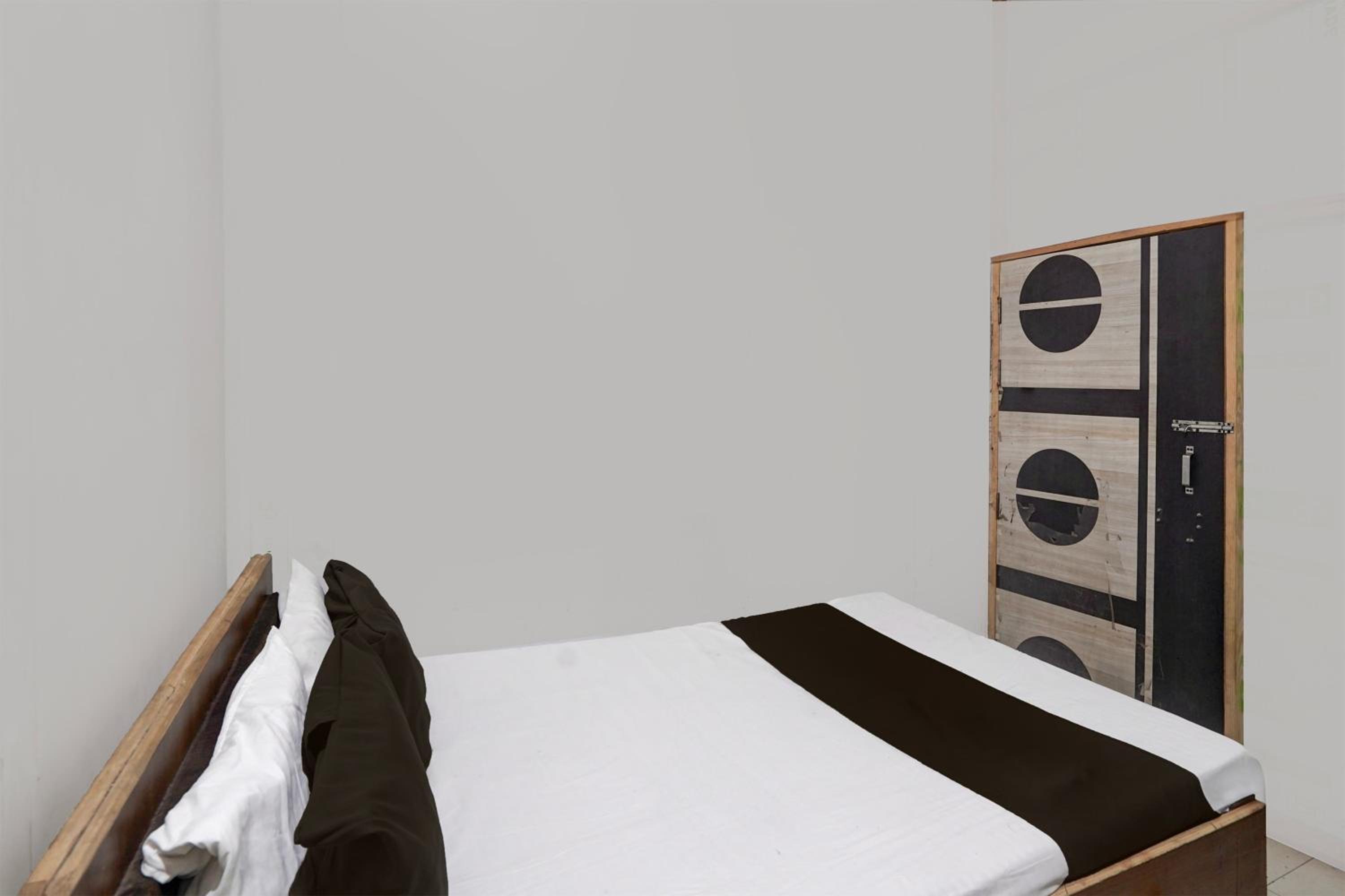 Classic Triple Room photo 1