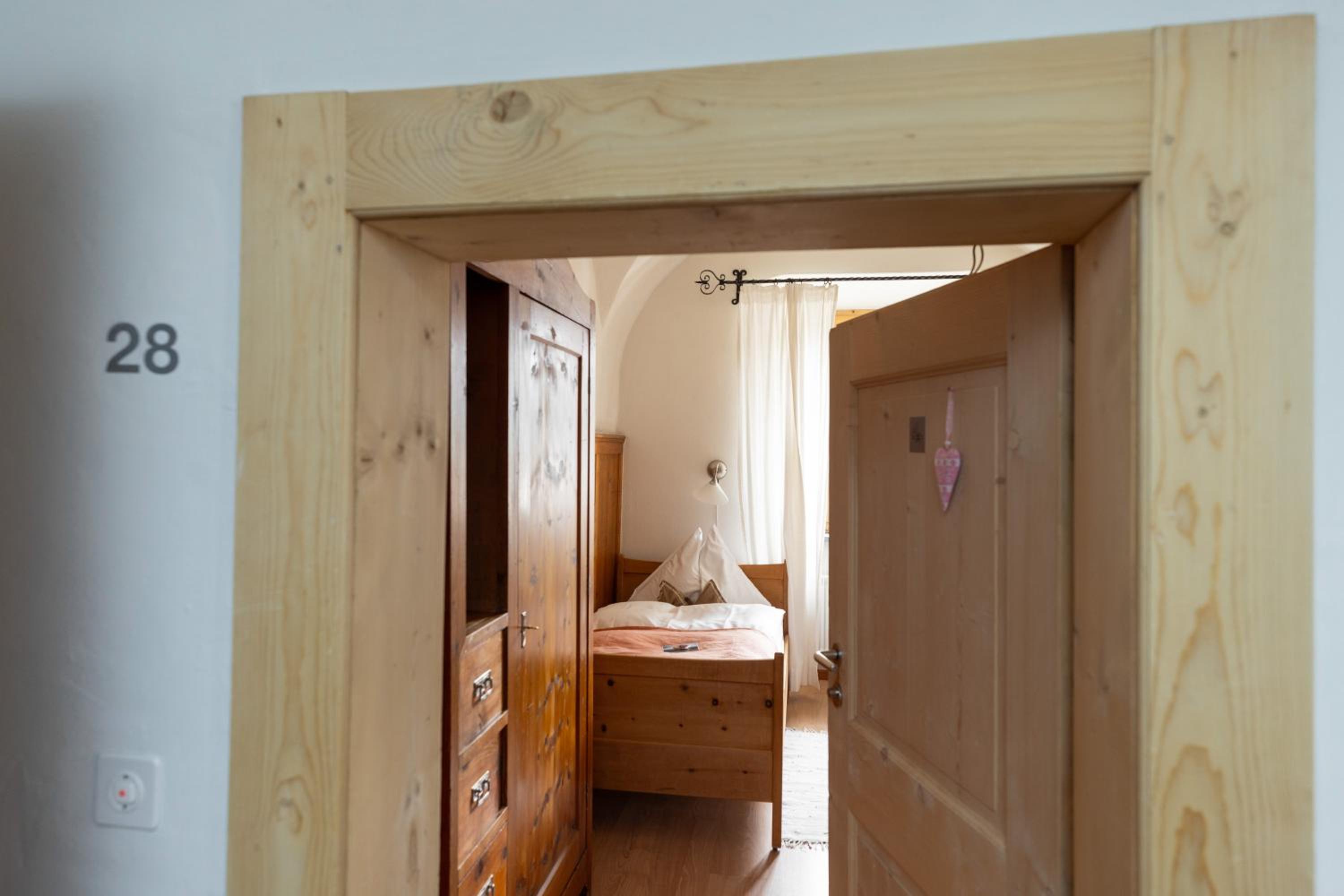 Single Room photo 3