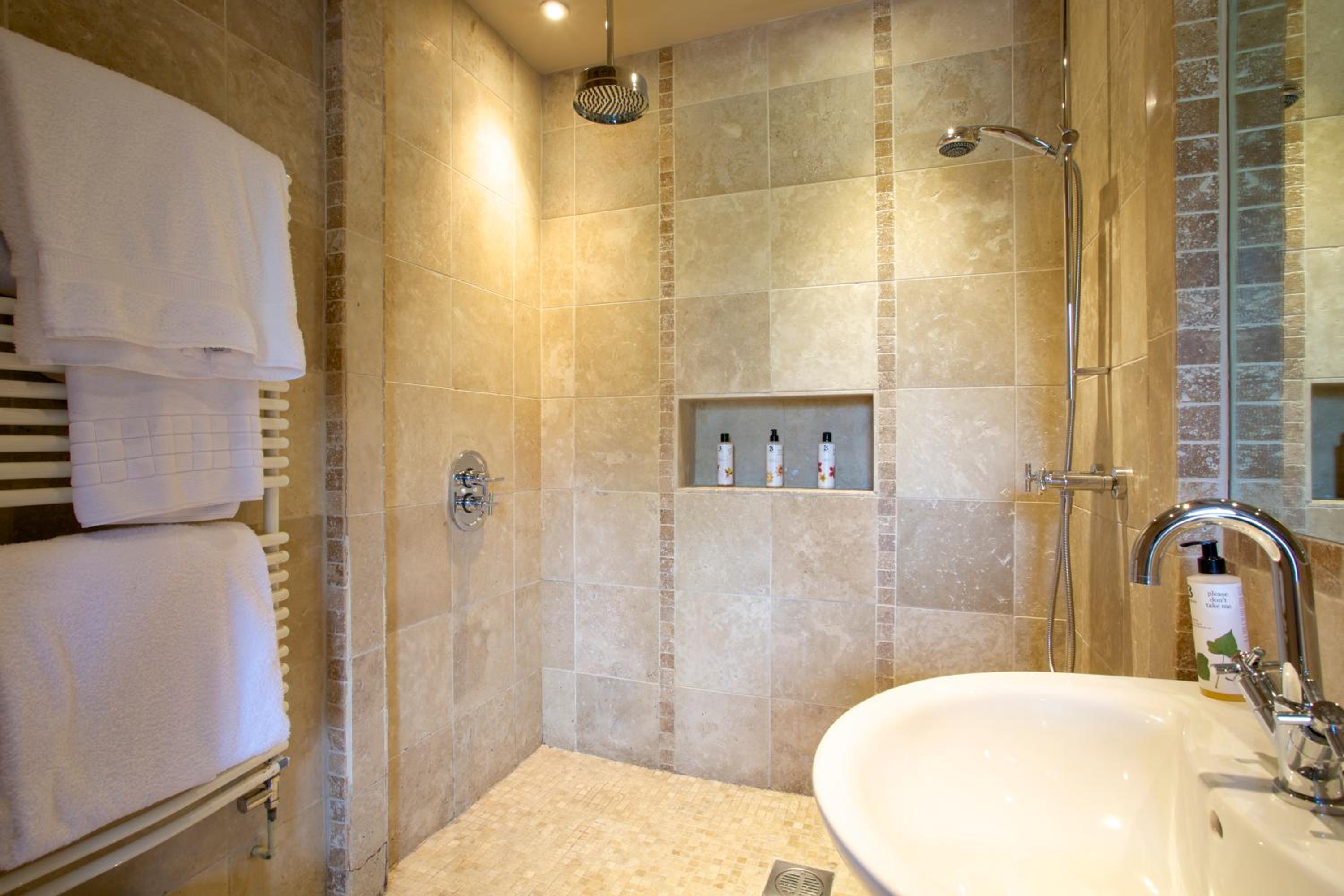 Seckel Luxury Garden Room, Accessible - Pet Friendly - Photo 2