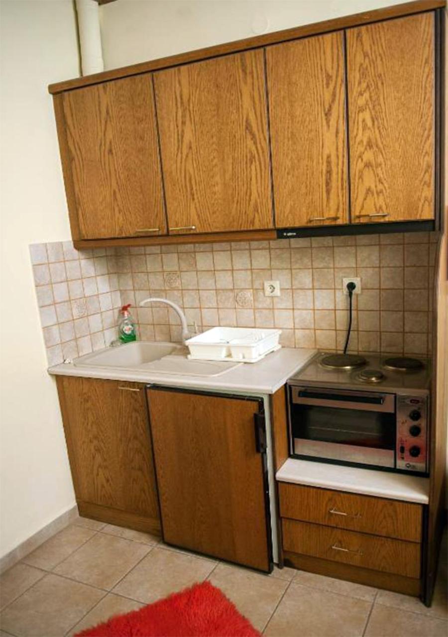 Quadruple Room with Garden View - Photo 4