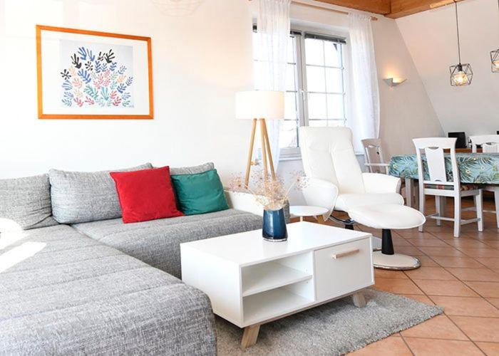 Two-Bedroom Apartment with Balcony photo 1