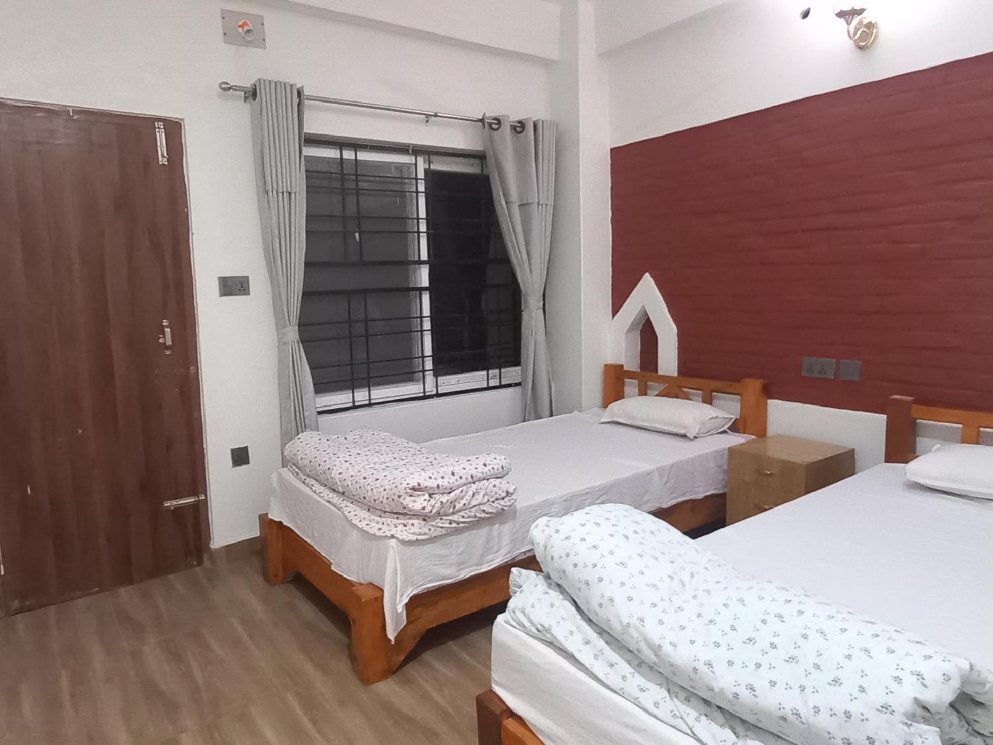 Twin Room with Mountain View photo 1