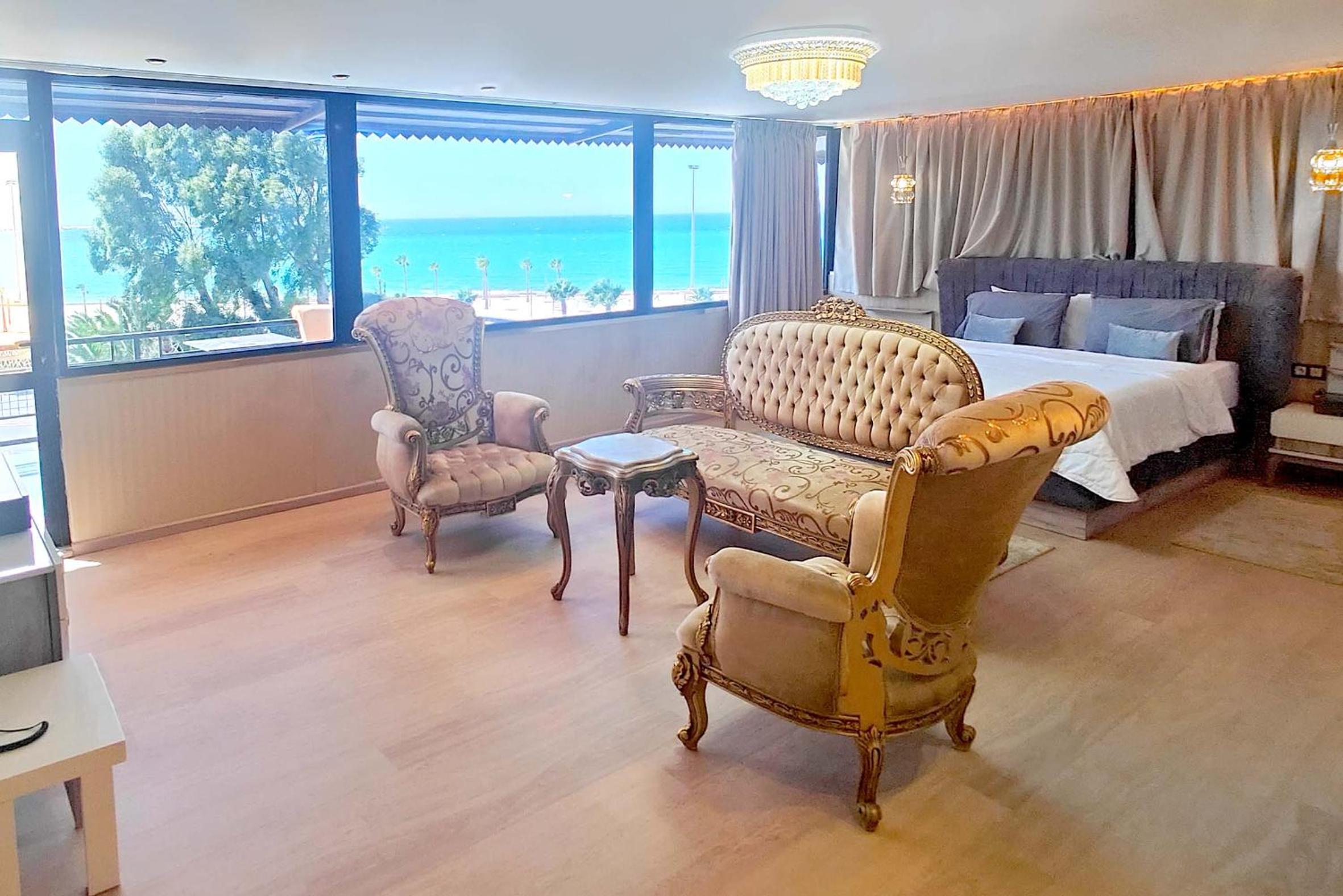 Presidential Suite