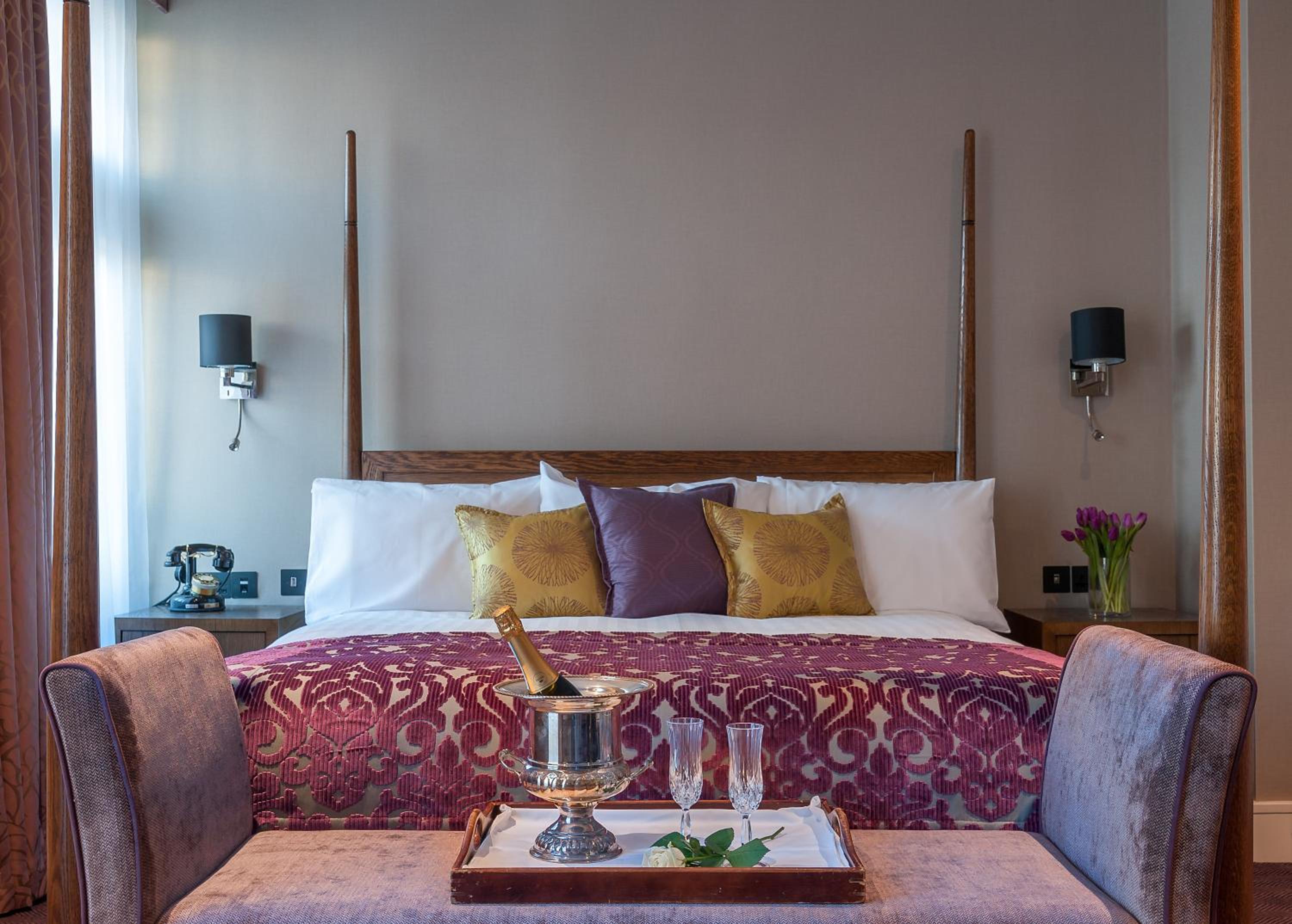 Luxury King Room