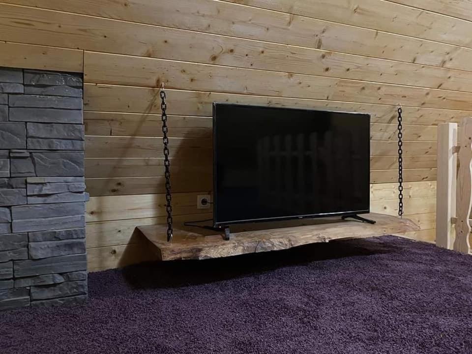 Three-Bedroom Chalet photo 3