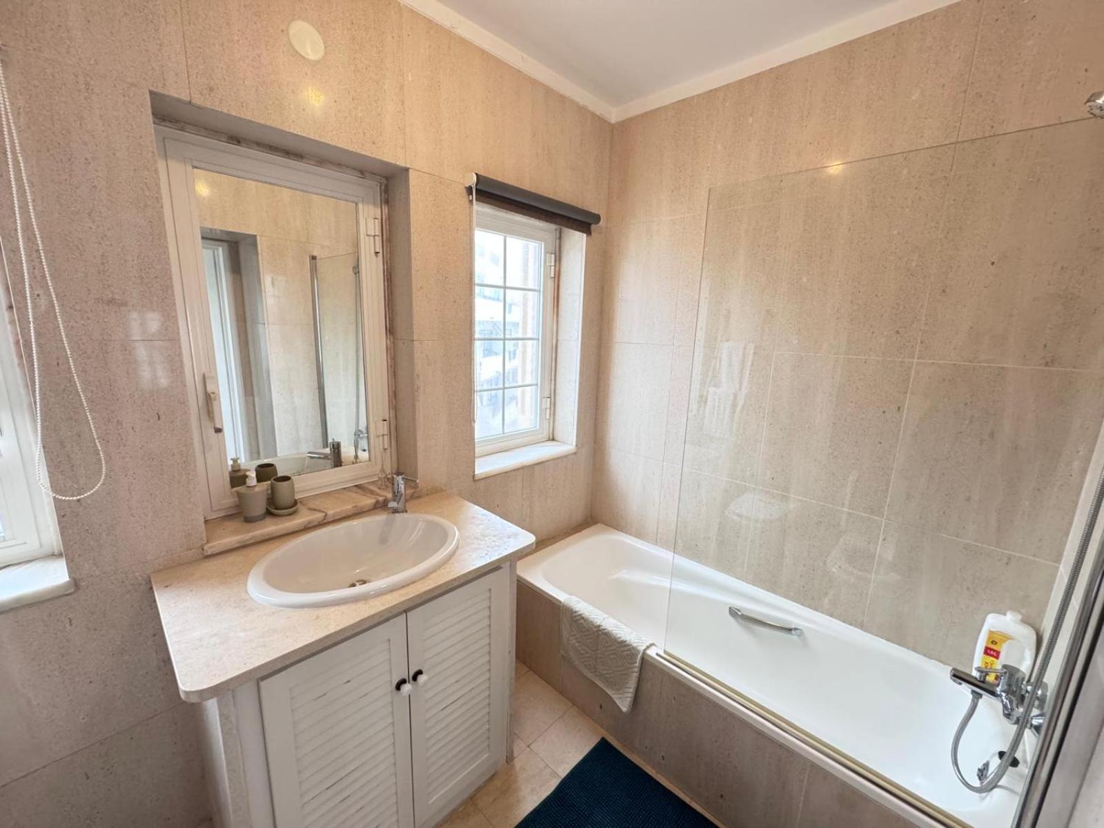 Deluxe Double Room with Balcony and Sea View photo 3