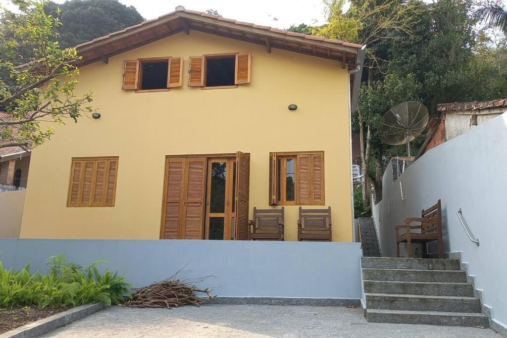 Three-Bedroom House photo 3