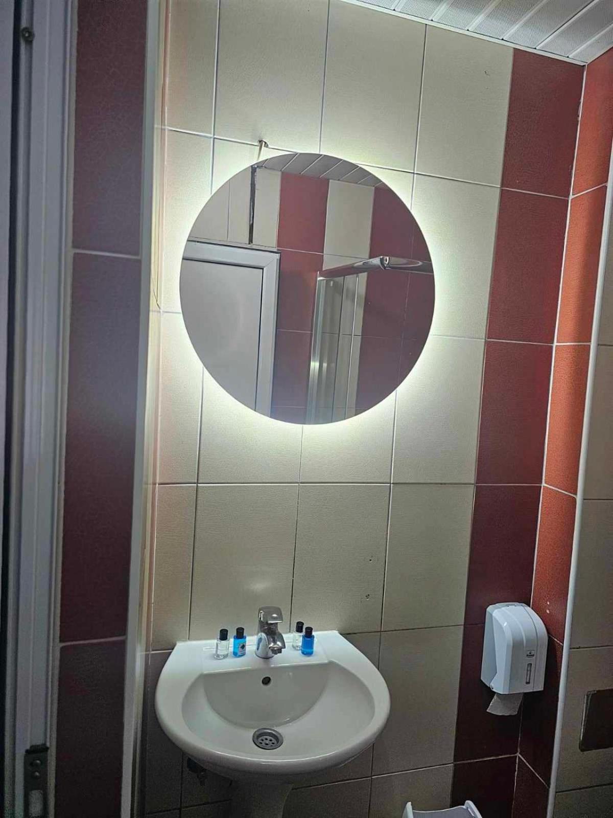小单人房