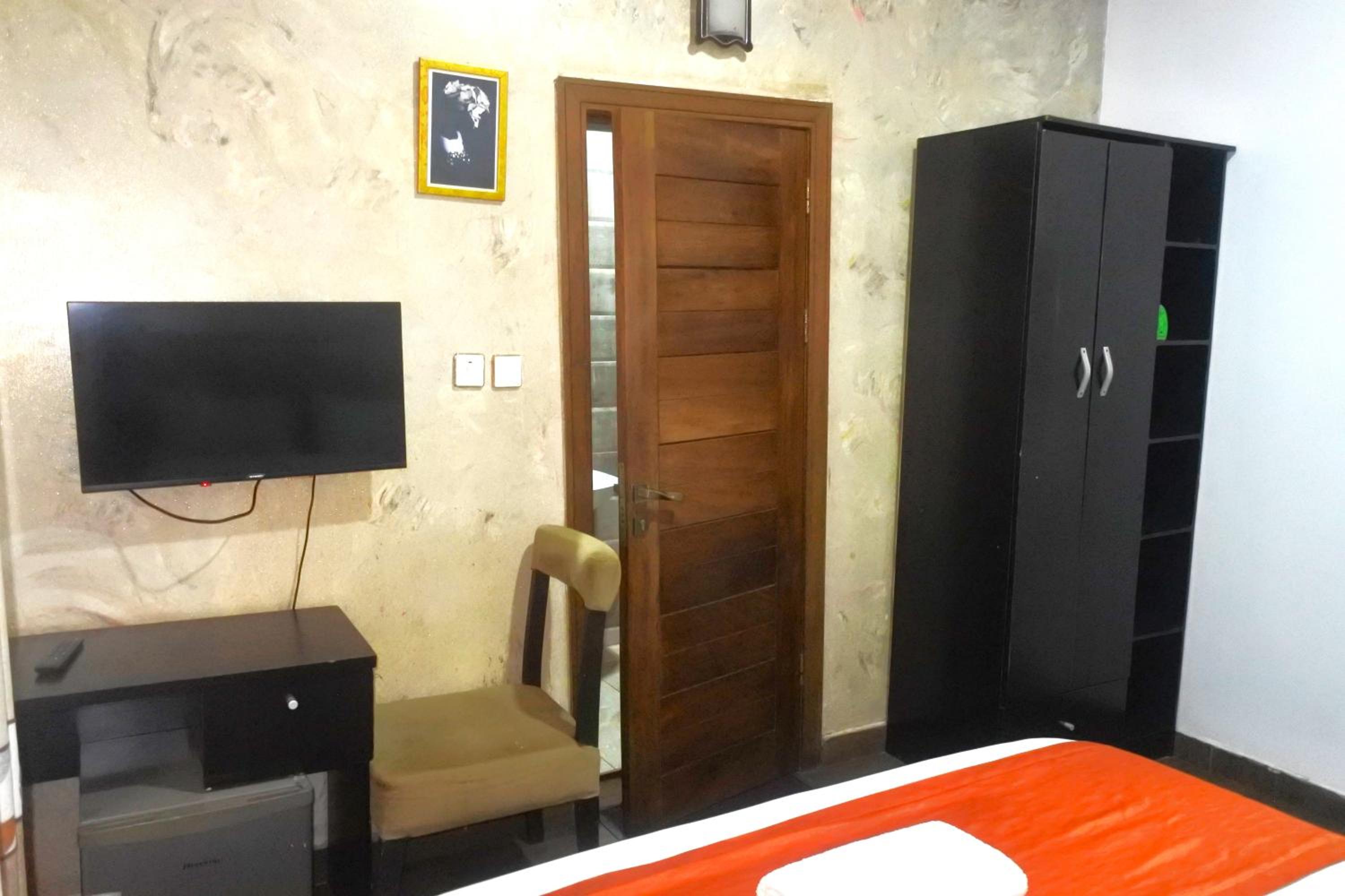 Deluxe King Room photo 3