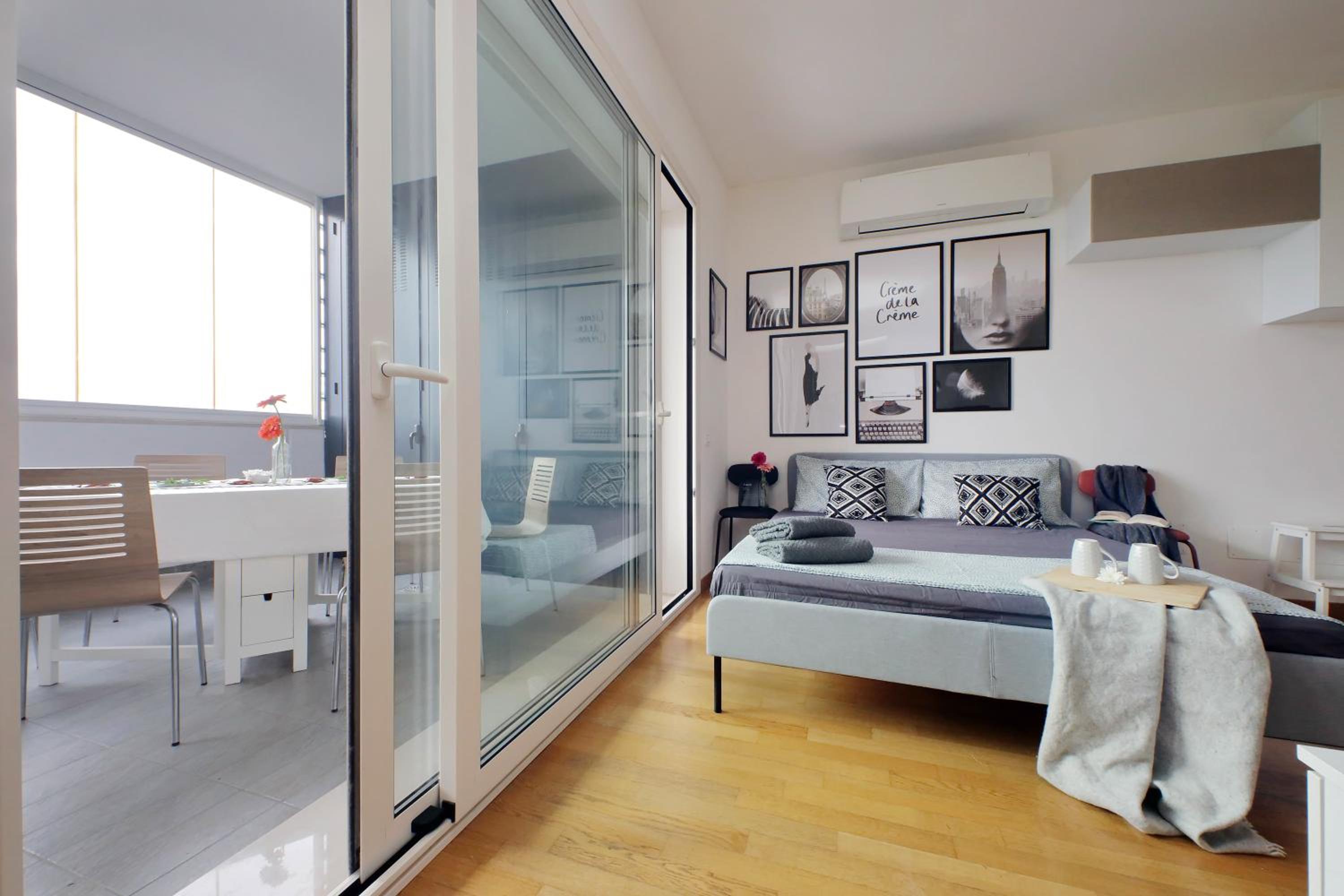Studio Apartment