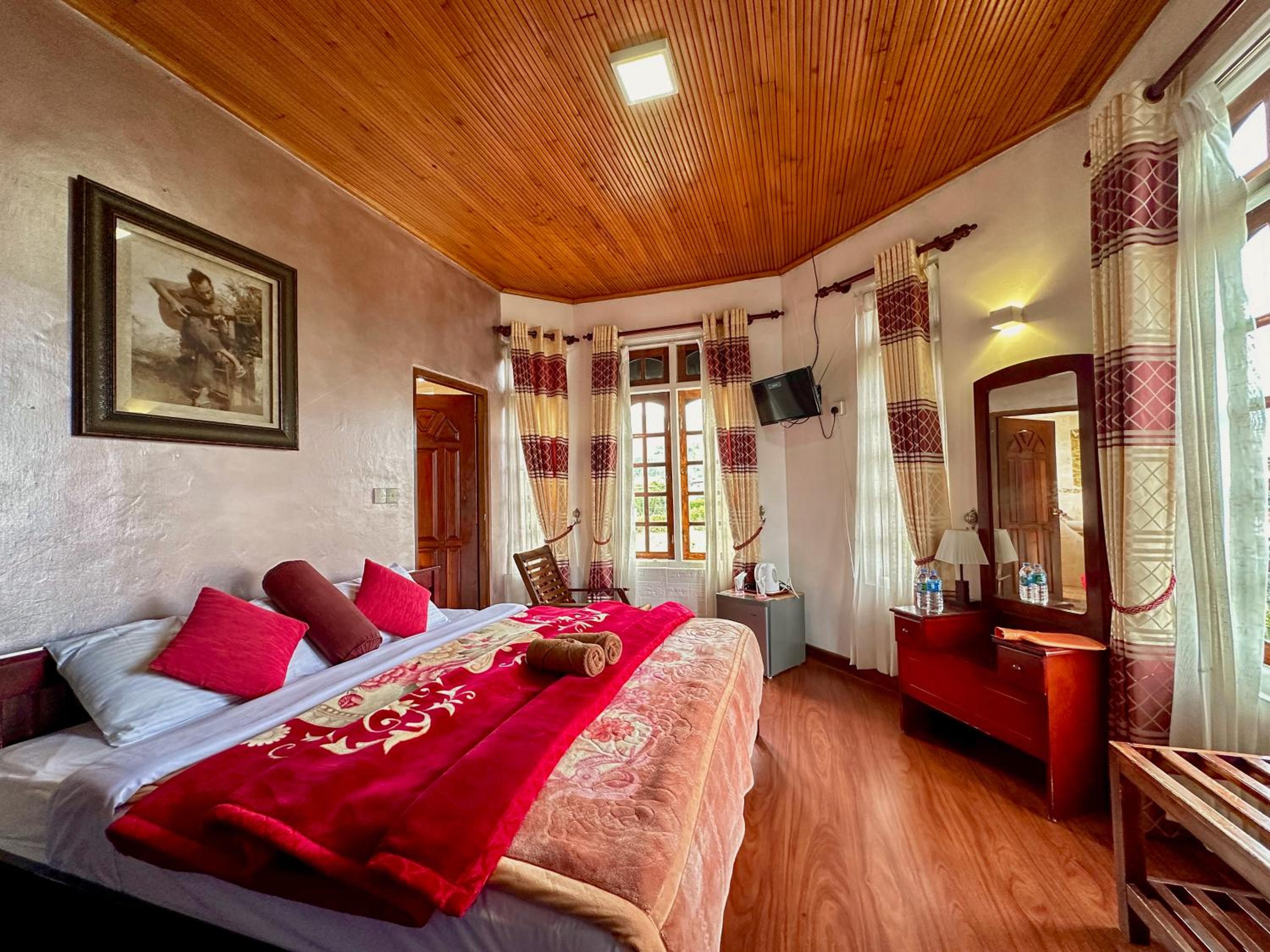 Suite with Mountain View photo 1