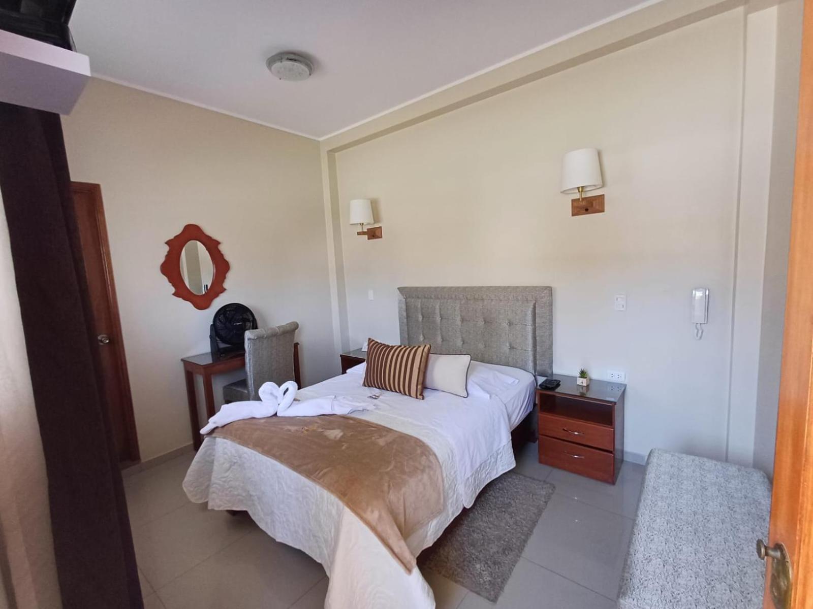 Double Room with Private Bathroom photo 1