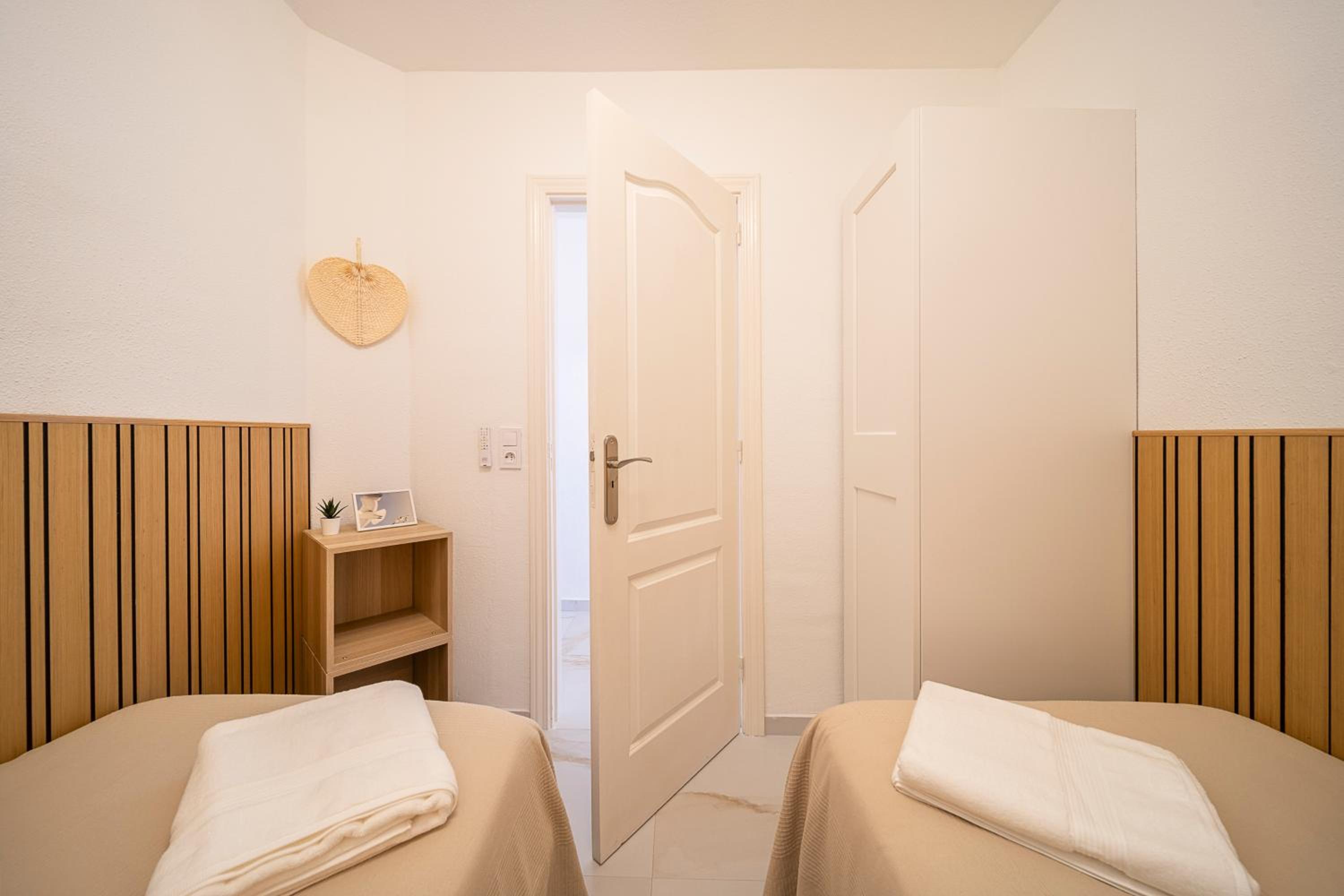 Apartamento de dos habitaciones con vista al mar