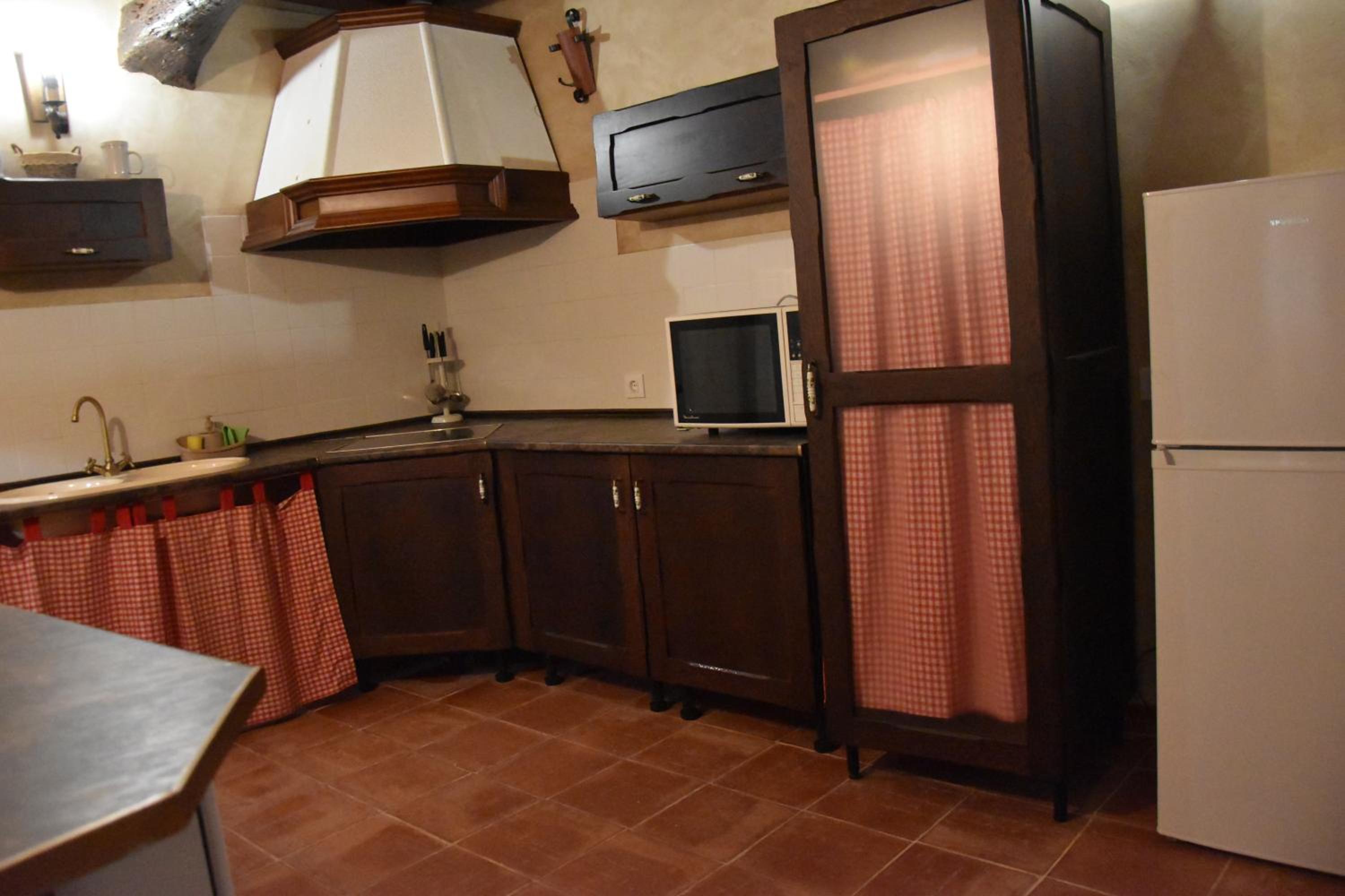 Three-Bedroom Townhouse photo 3