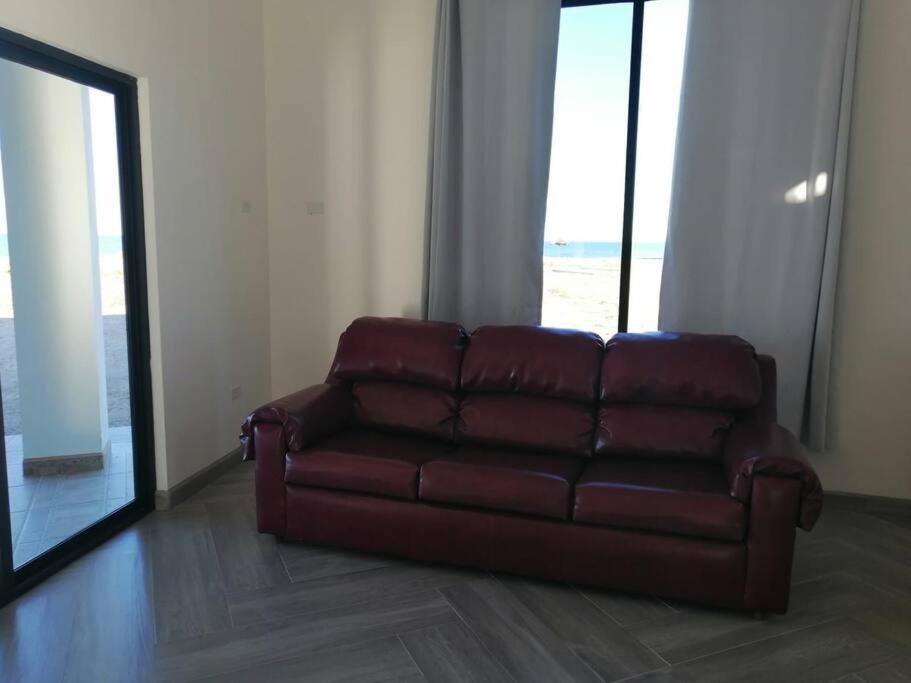 One-Bedroom House photo 3