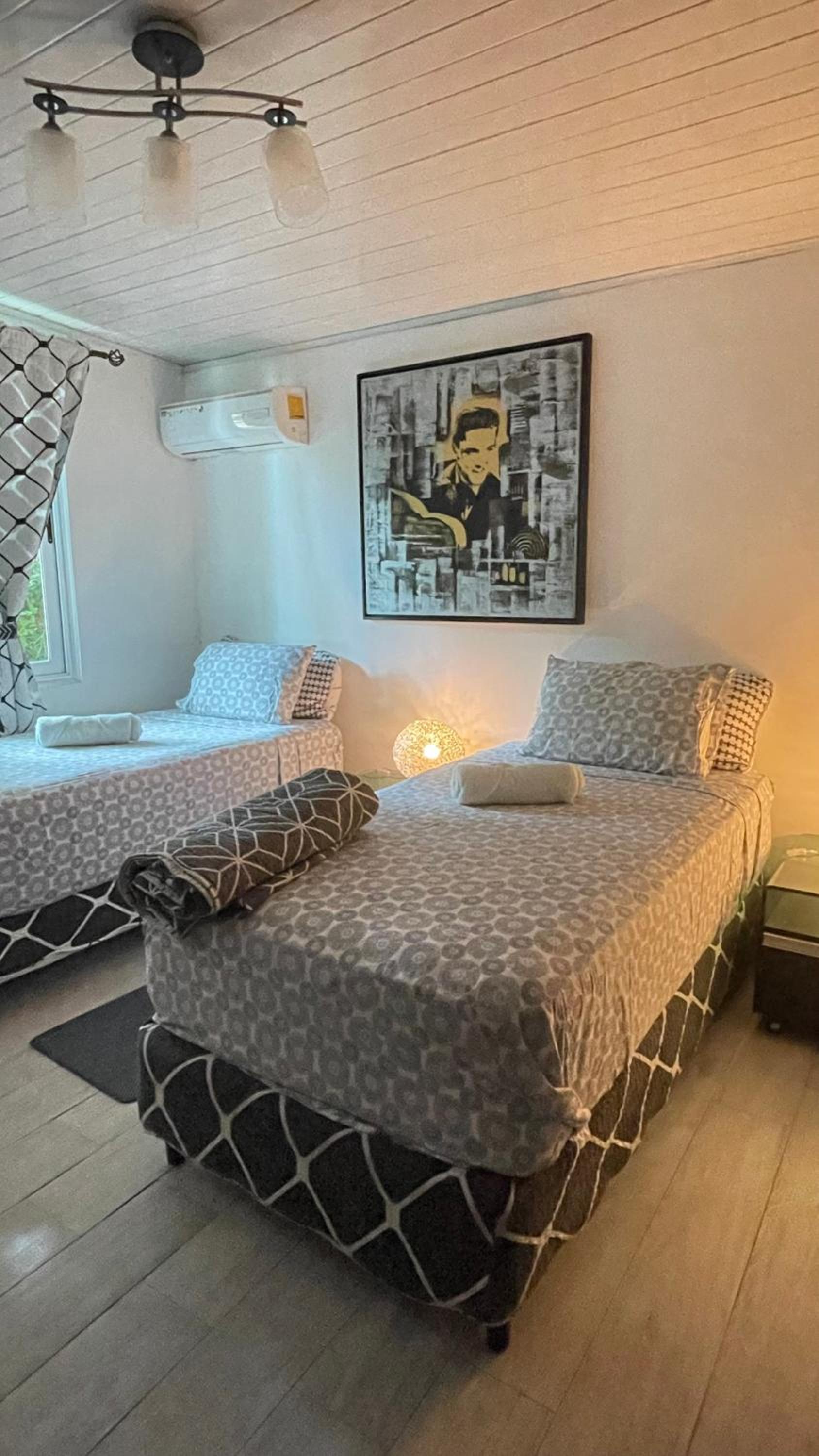 Deluxe Double or Twin Room photo 3