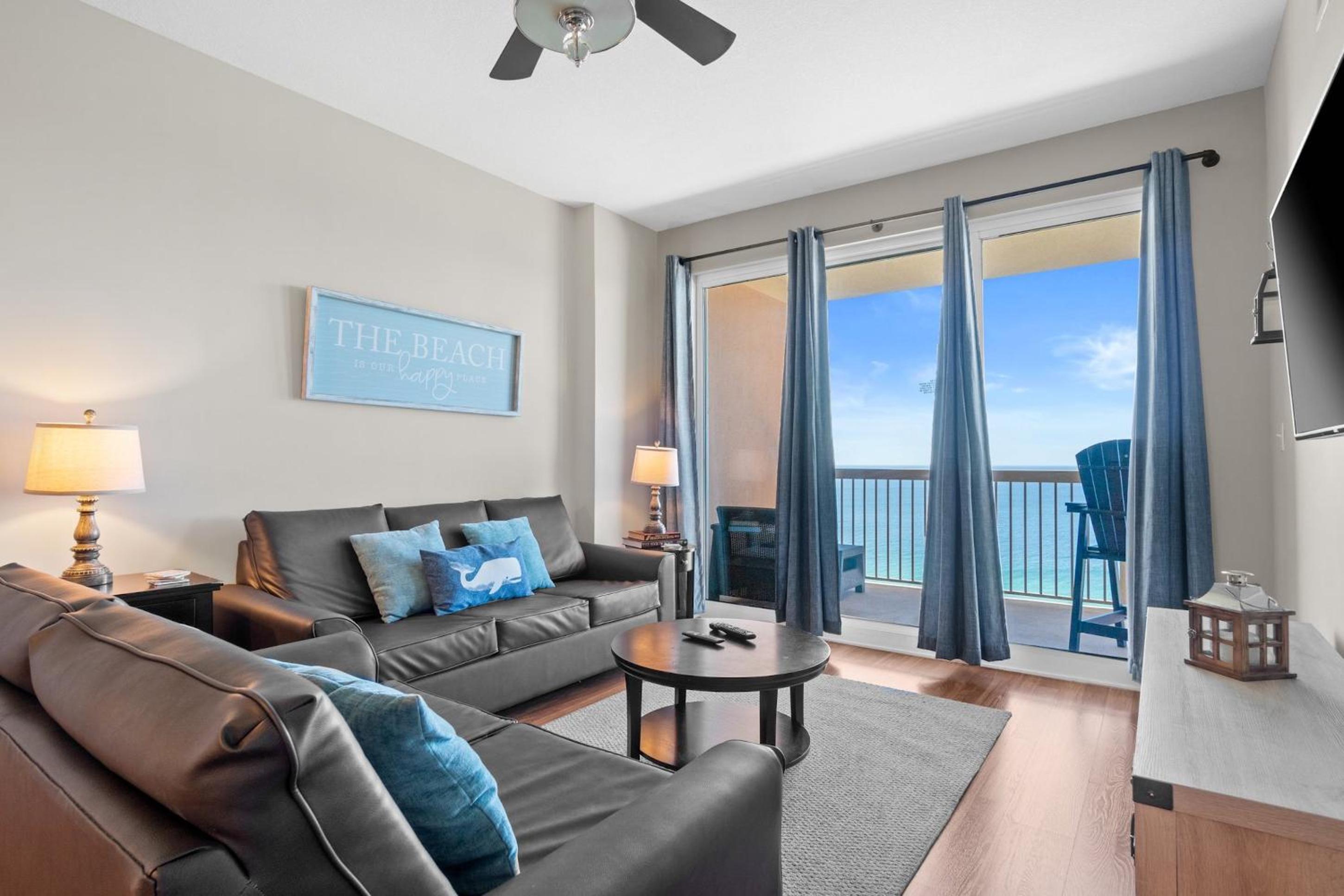 Three-Bedroom Apartment - Oceanfront photo 1