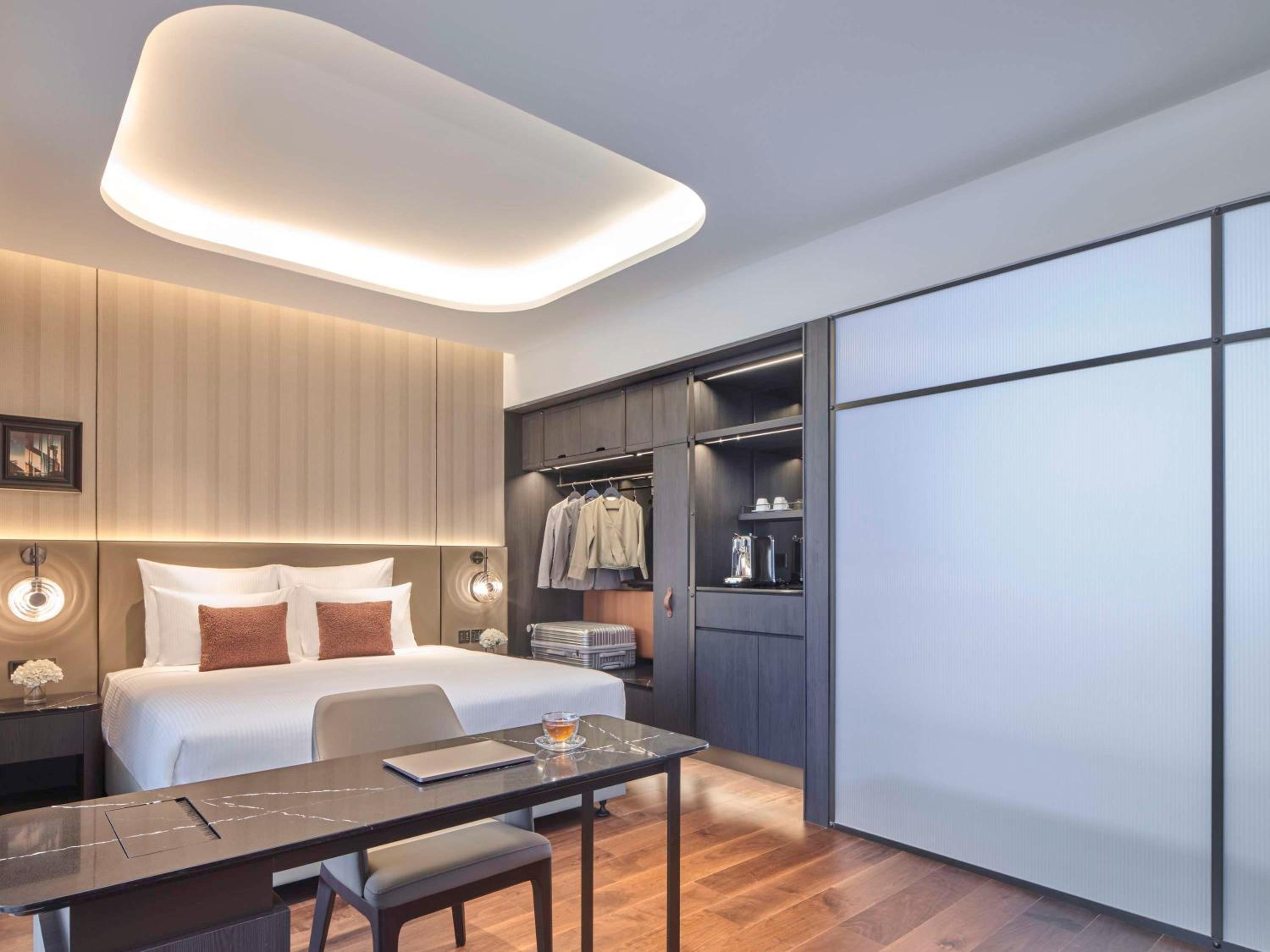 King Studio Suite, Lounge Access