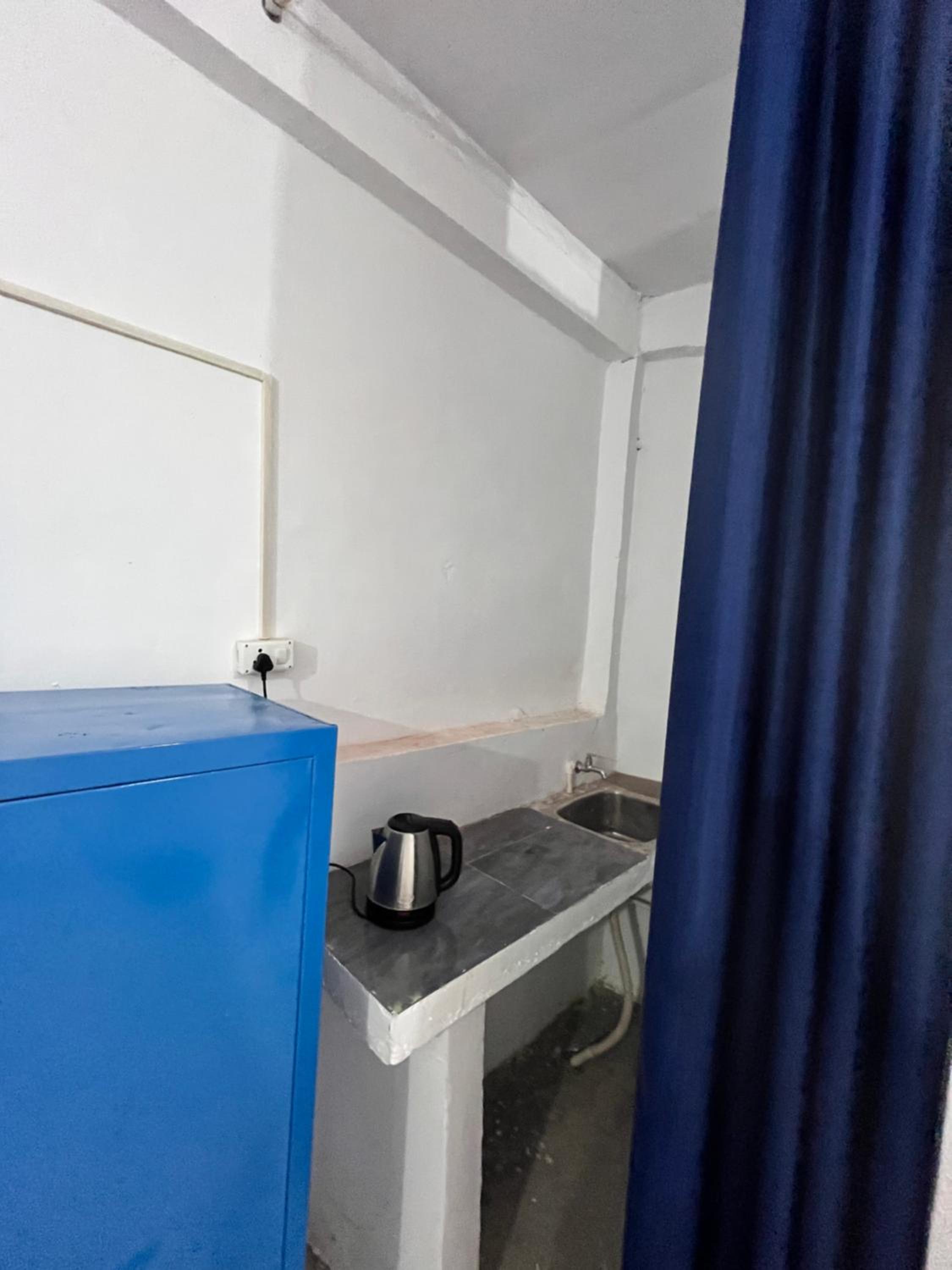 Economy Double Room - Photo 5
