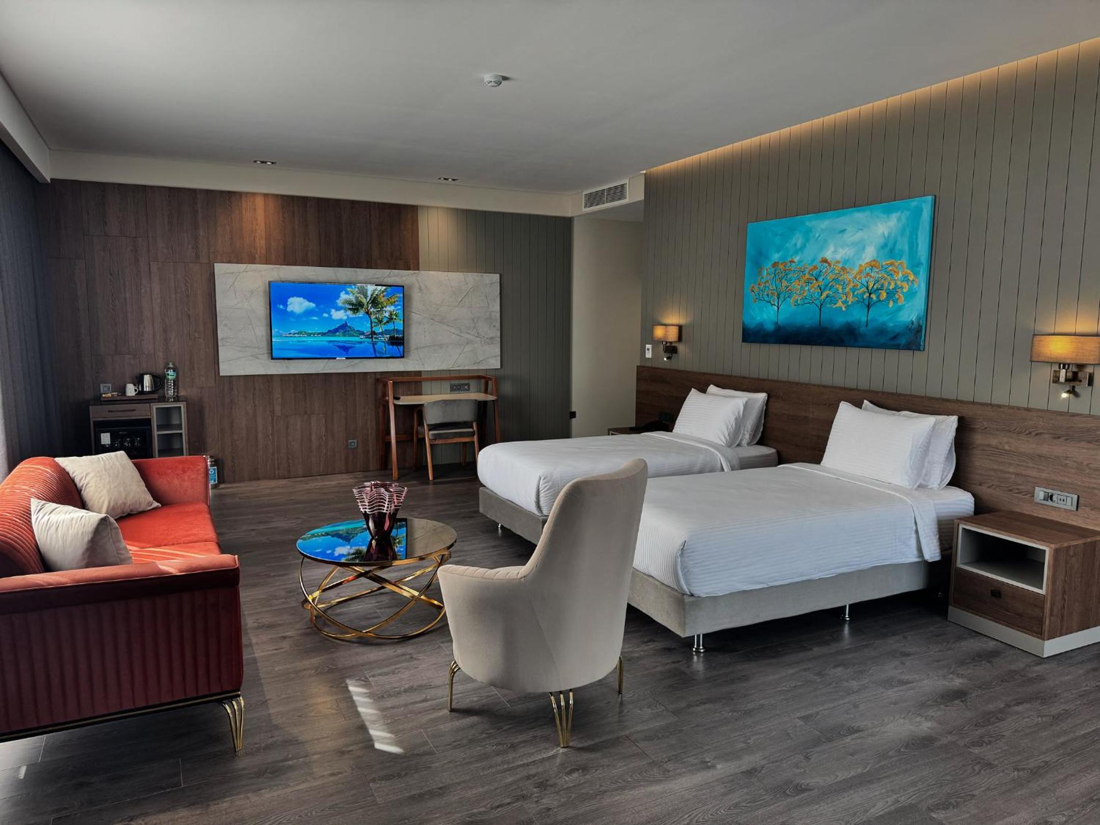 Executive Suite photo 1